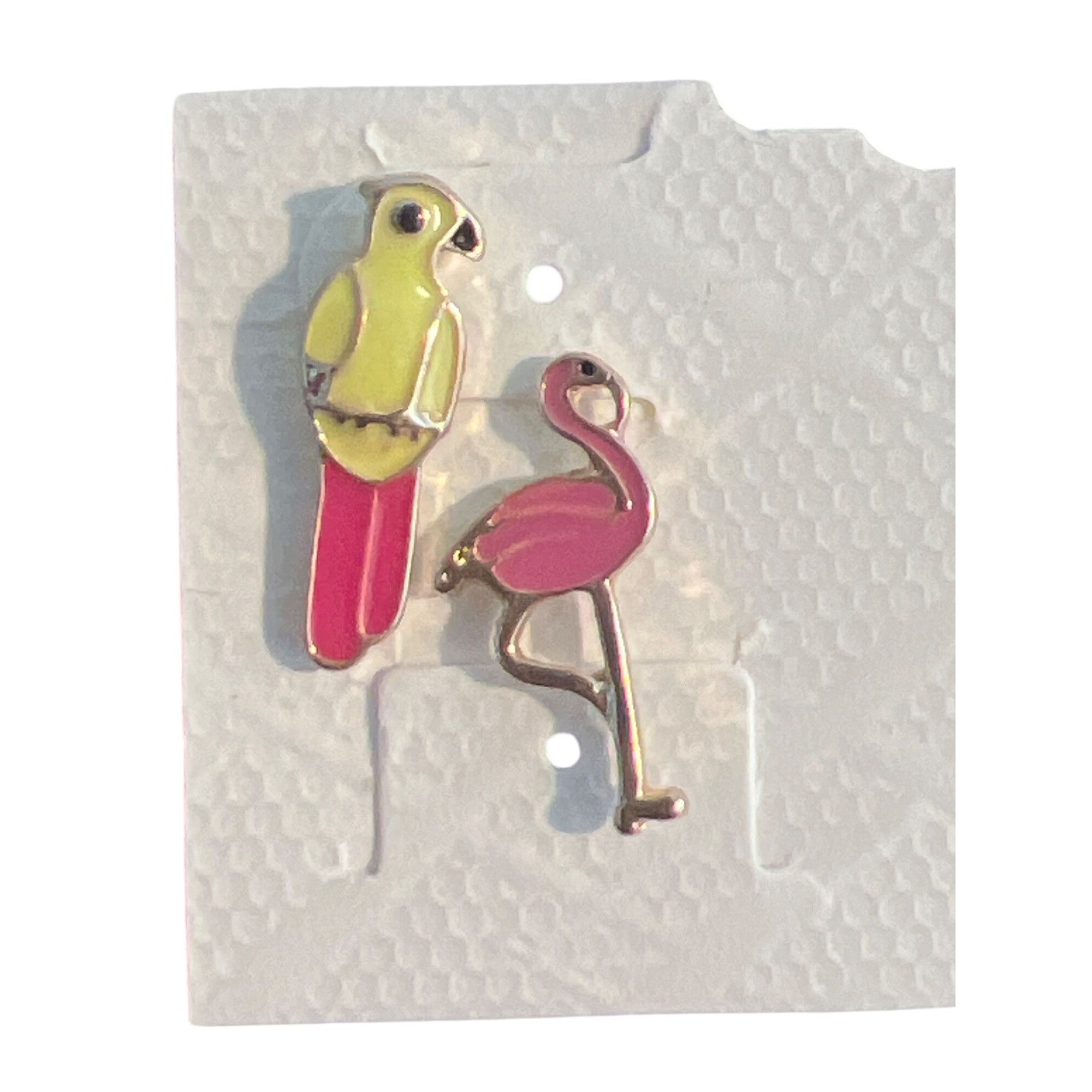 Other 2 Pair Bird Stud Earrings Flamingo Parrot Gold Tone Enamel P Size ONE SIZE - 3 Thumbnail