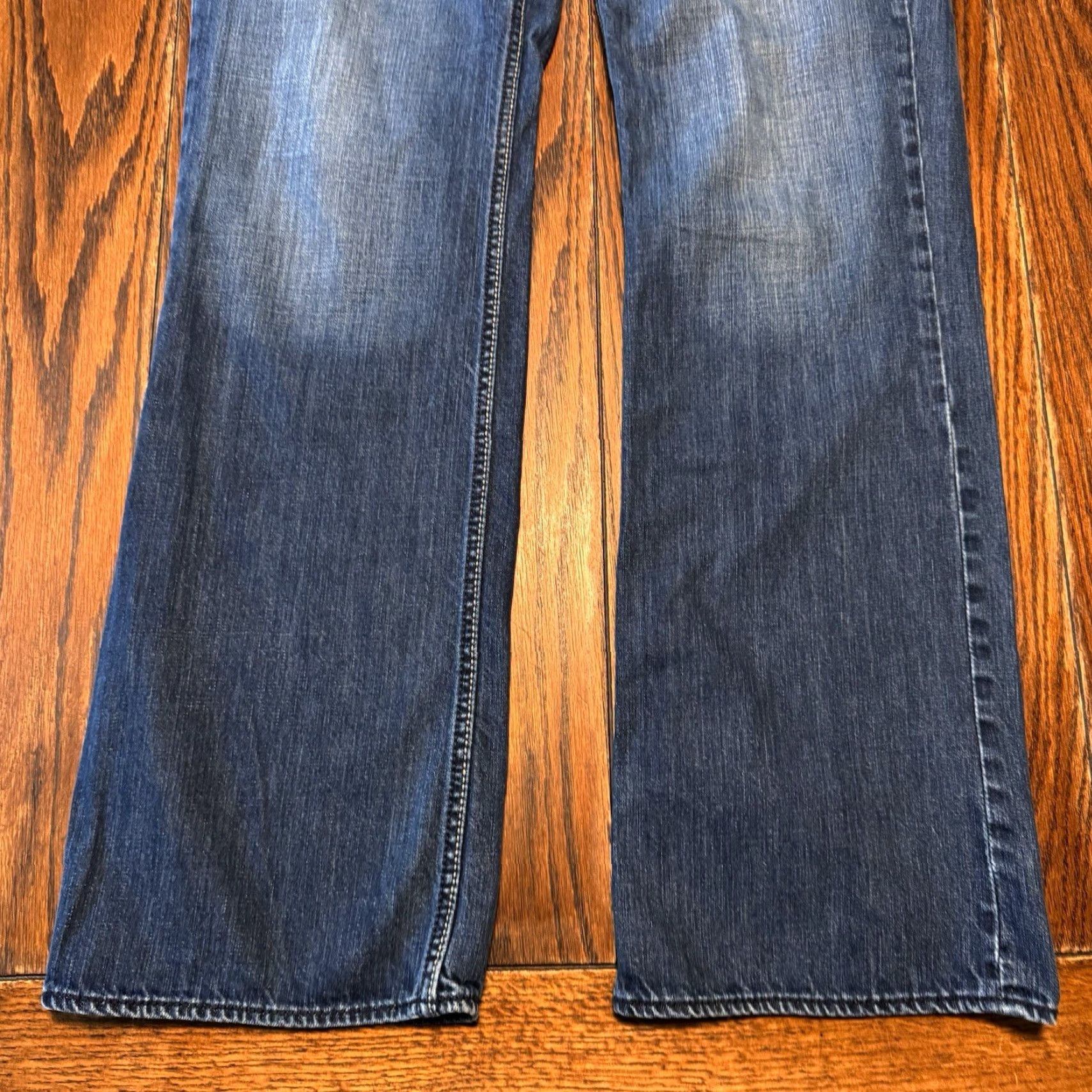 Buckle BKE Derek Jeans Mens 34x33 Dark Blue Denim Straight Leg Grunge Cowboy Southwestern