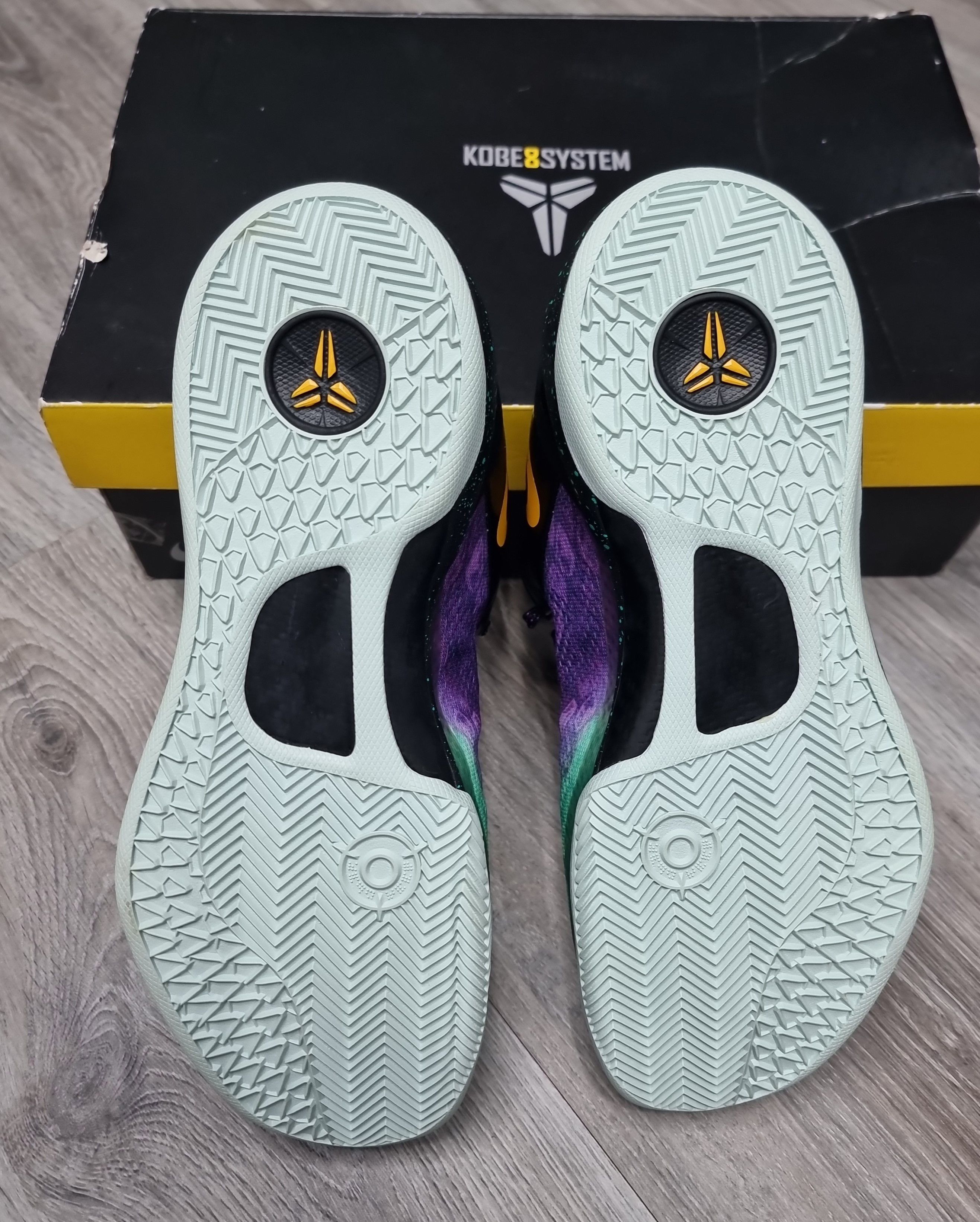 Nike Nike Kobe 8 Easter Size US 9.5 / EU 42-43 - 6 Thumbnail