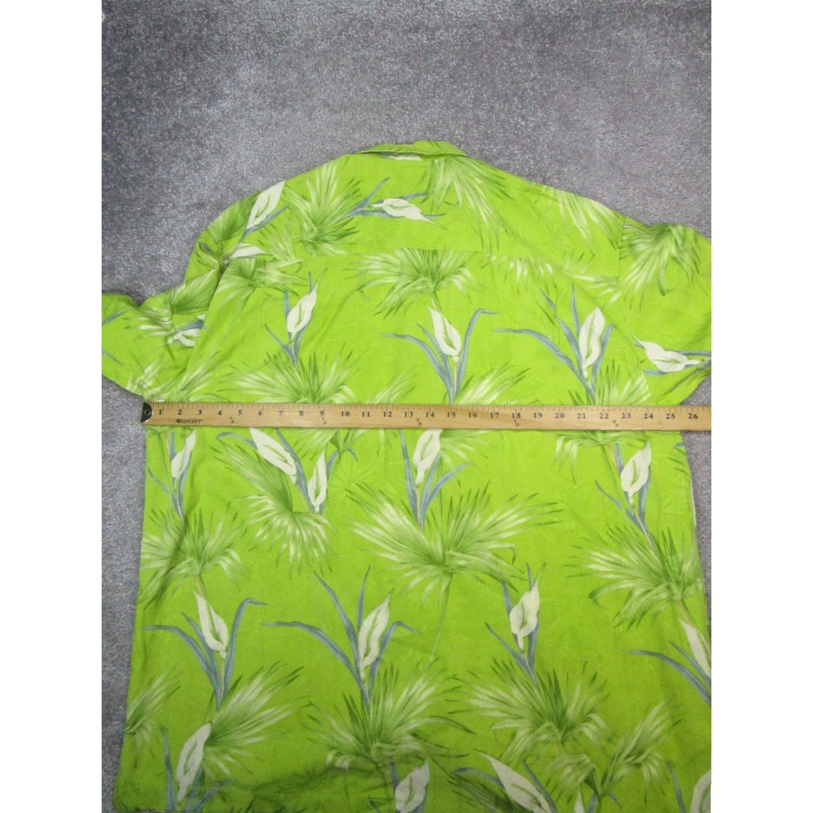 Tommy Bahama Tommy Bahama Shirt Mens XL Green Silk Floral Button-Up Size US XL / EU 56 / 4 - 7 Thumbnail