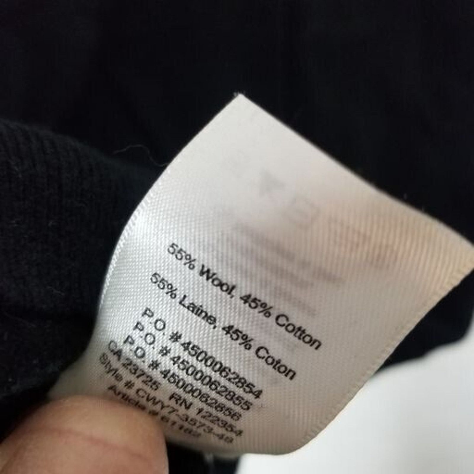 Aritzia Aritzia Wilfred Free Wool V-Neck Sweater Classic Minimalist Size S / US 4 / IT 40 - 7 Thumbnail