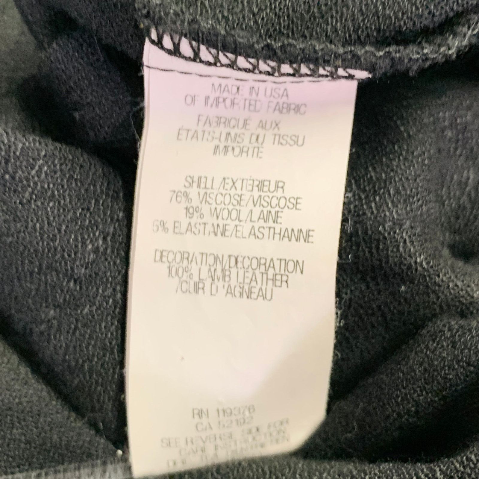 Helmut Lang HELMUT LANG Size S Black Viscose Blend V-Neck Casual Top Size S / US 4 / IT 40 - 5 Thumbnail
