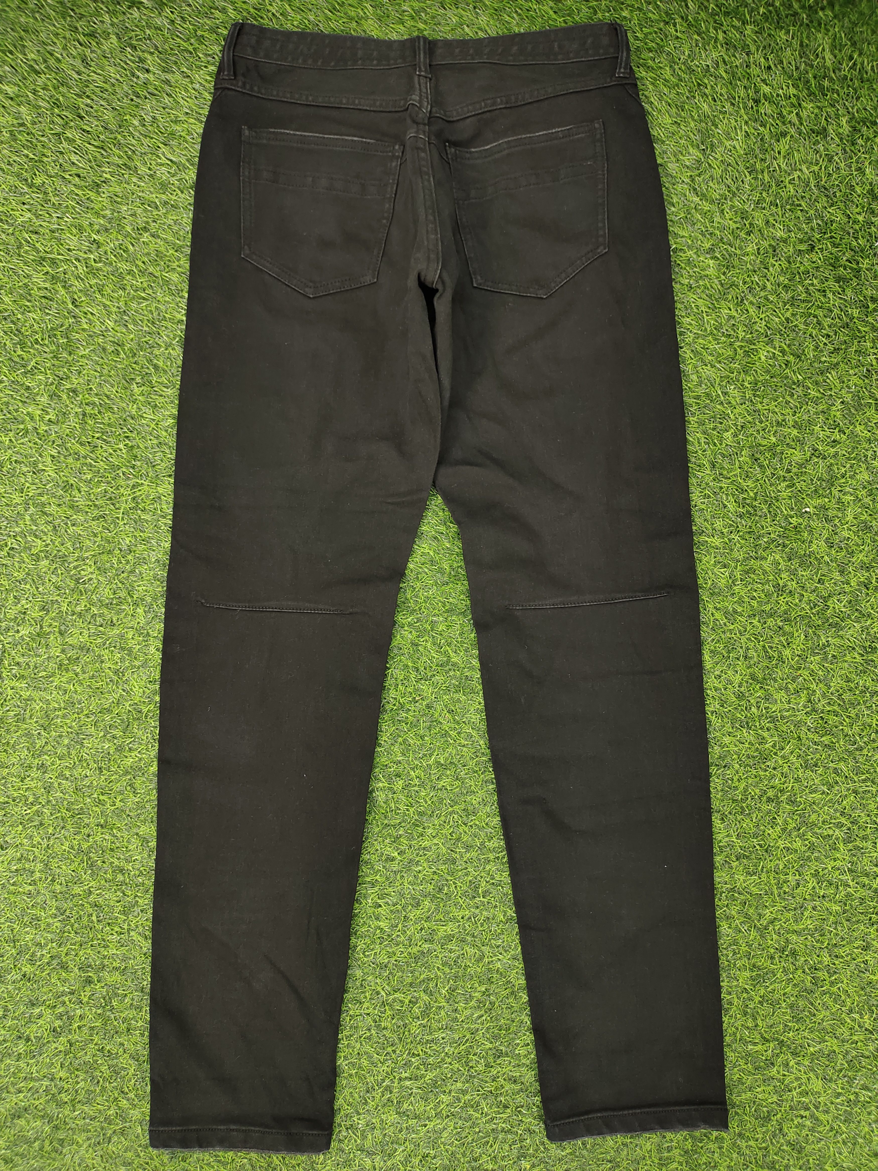 Number (N)ine Number (N)ine Painted Distress Denim Pants Size US 29 - 9 Thumbnail