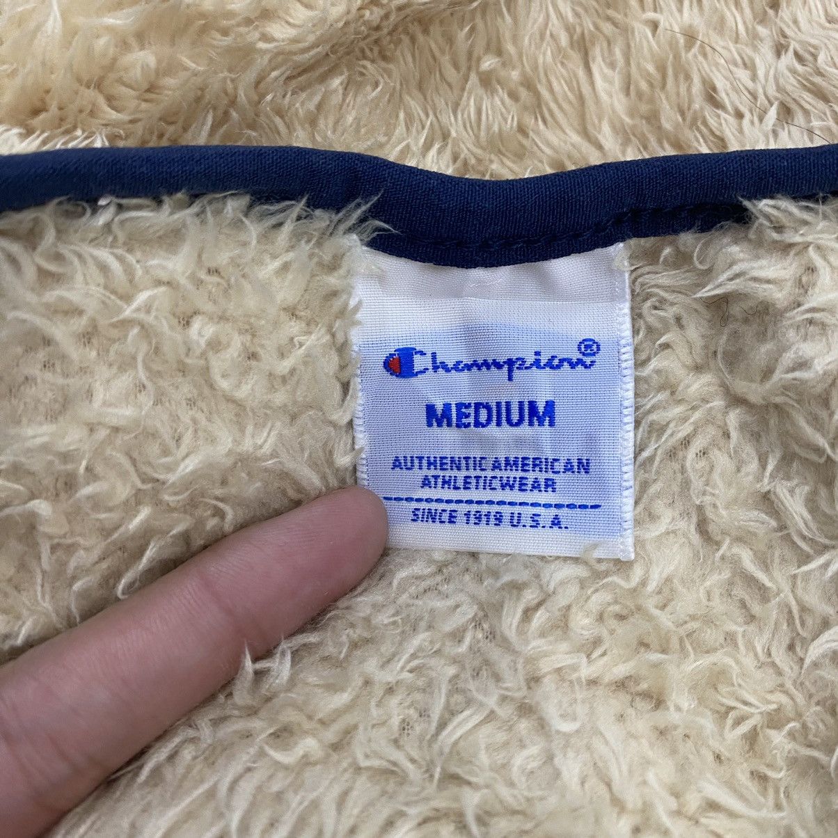 Champion CHAMPION USA Deep Pile Cream Fleece Sweatshirt Size US M / EU 48-50 / 2 - 4 Thumbnail