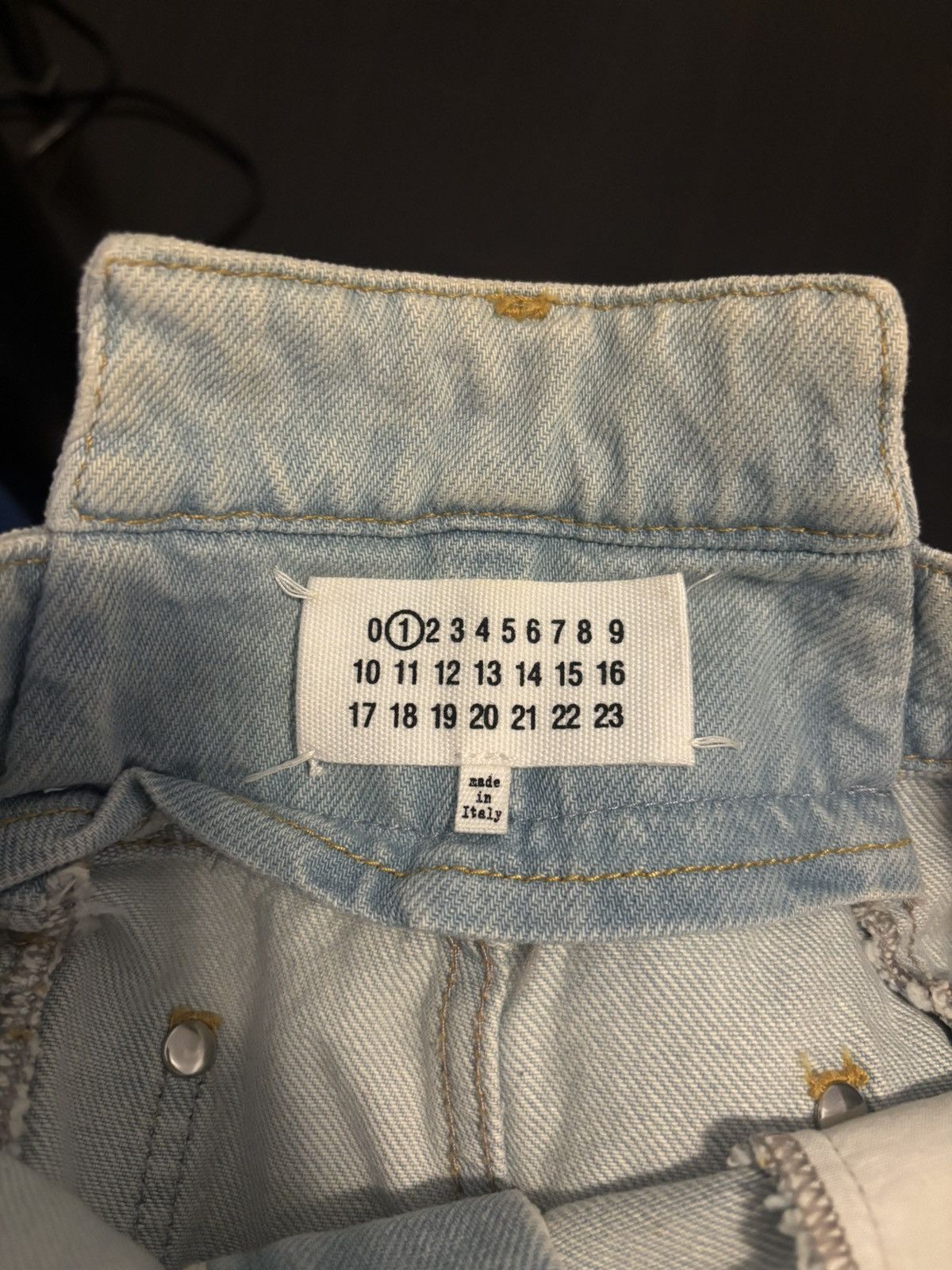 Maison Margiela Maison Margiela Light Blue Denim Skirt Size 27" / US 4 / IT 40 - 3 Thumbnail