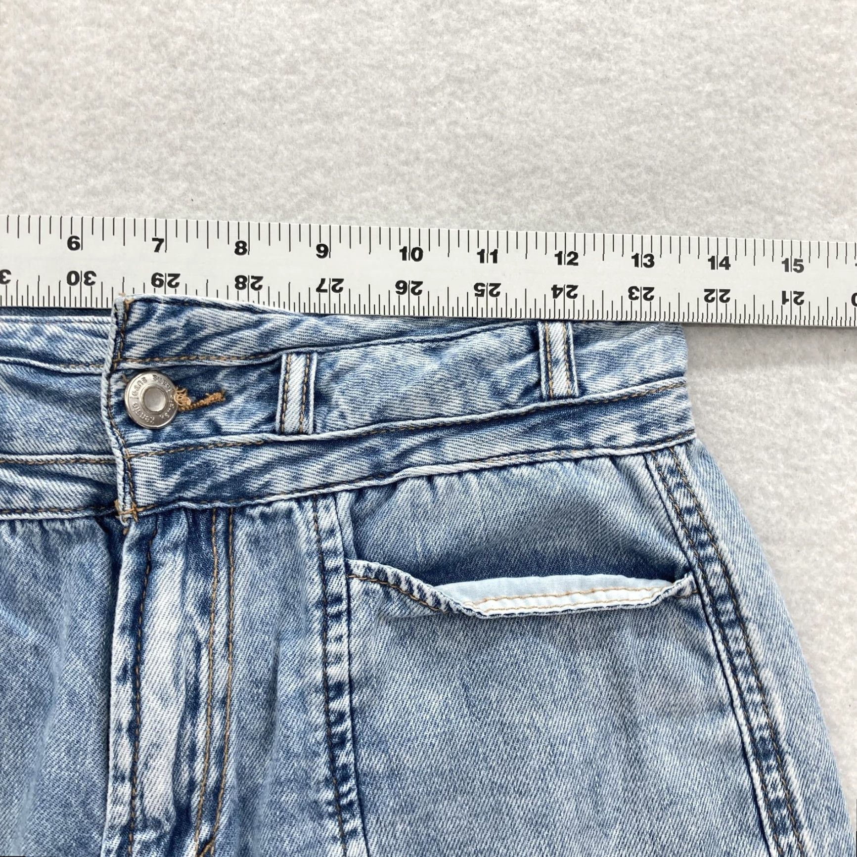 Vintage Kensie Jeans The Kaya High Rise Wide Leg Ankle Womens 4 27 Light Wash Cropped Light Wash Denim Cropped Wide-Leg Jeans 4/27 Womens Size 27" / US 4 / IT 40 - 6 Thumbnail