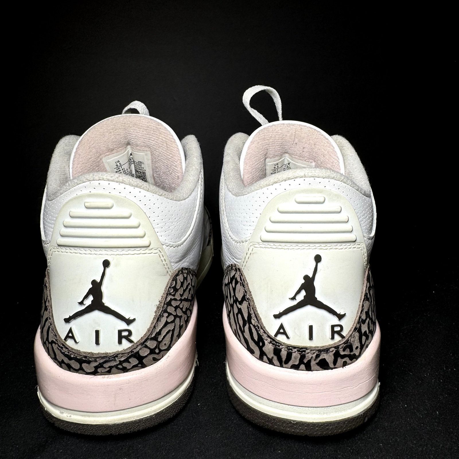 Jordan Brand × Nike Nike Air Jordan 3 Retro Neapolitan Women's Shoes - Size 9.5 Size US 9.5 / IT 39.5 - 5 Thumbnail