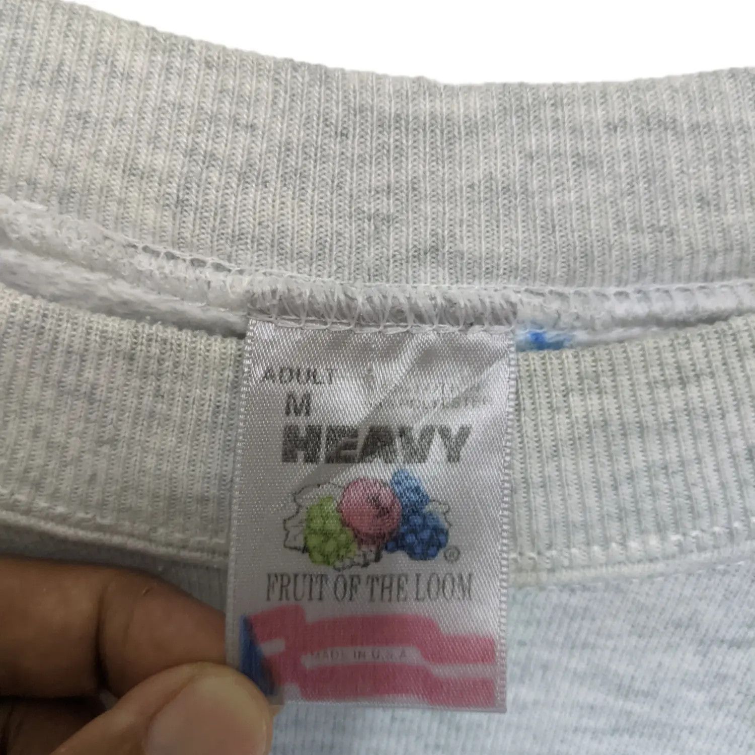 Fruit Of The Loom Vintage 90's FOTL Lamu Diver's Club Jumper Sweatshirt Size US M / EU 48-50 / 2 - 10 Thumbnail