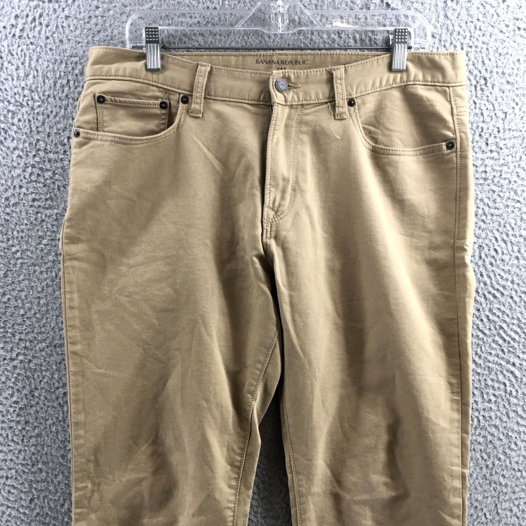 Banana Republic Banana Republic Tapered Pants Mens 34 Beige Slim Fit Mid Rise Khakis 5-Pocket Regular Inseam 28in Straight Leg Boys Mens Size US 34 / EU 50 - 2 Thumbnail