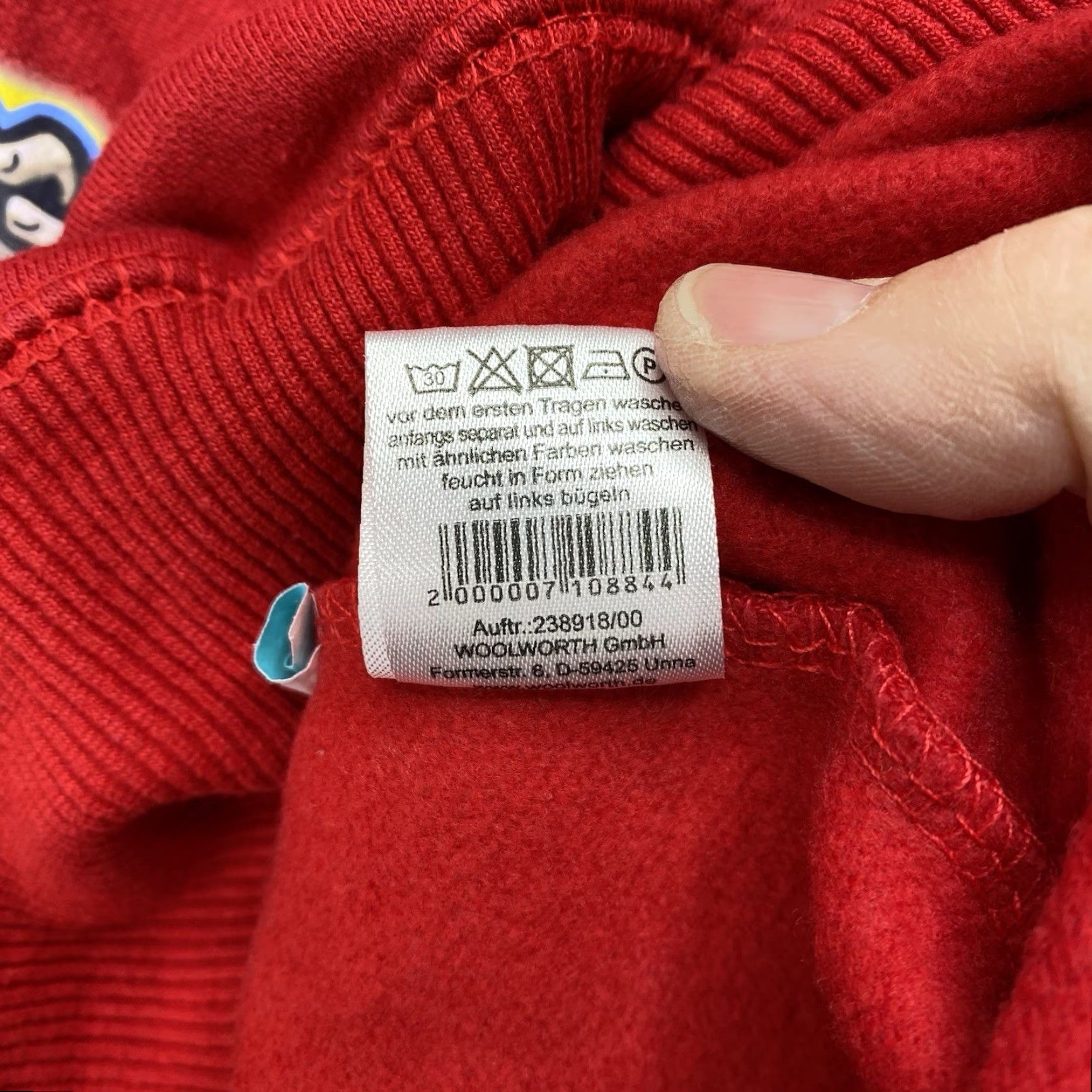 Vintage Chucky Charms Hoodie XL Red Horror Cereal Parody Graphic Hooded Sweatshirt Mens Hoodie XL Chucky Charms Horror Movie Graphic Print Hoodie Size US XL / EU 56 / 4 - 5 Thumbnail