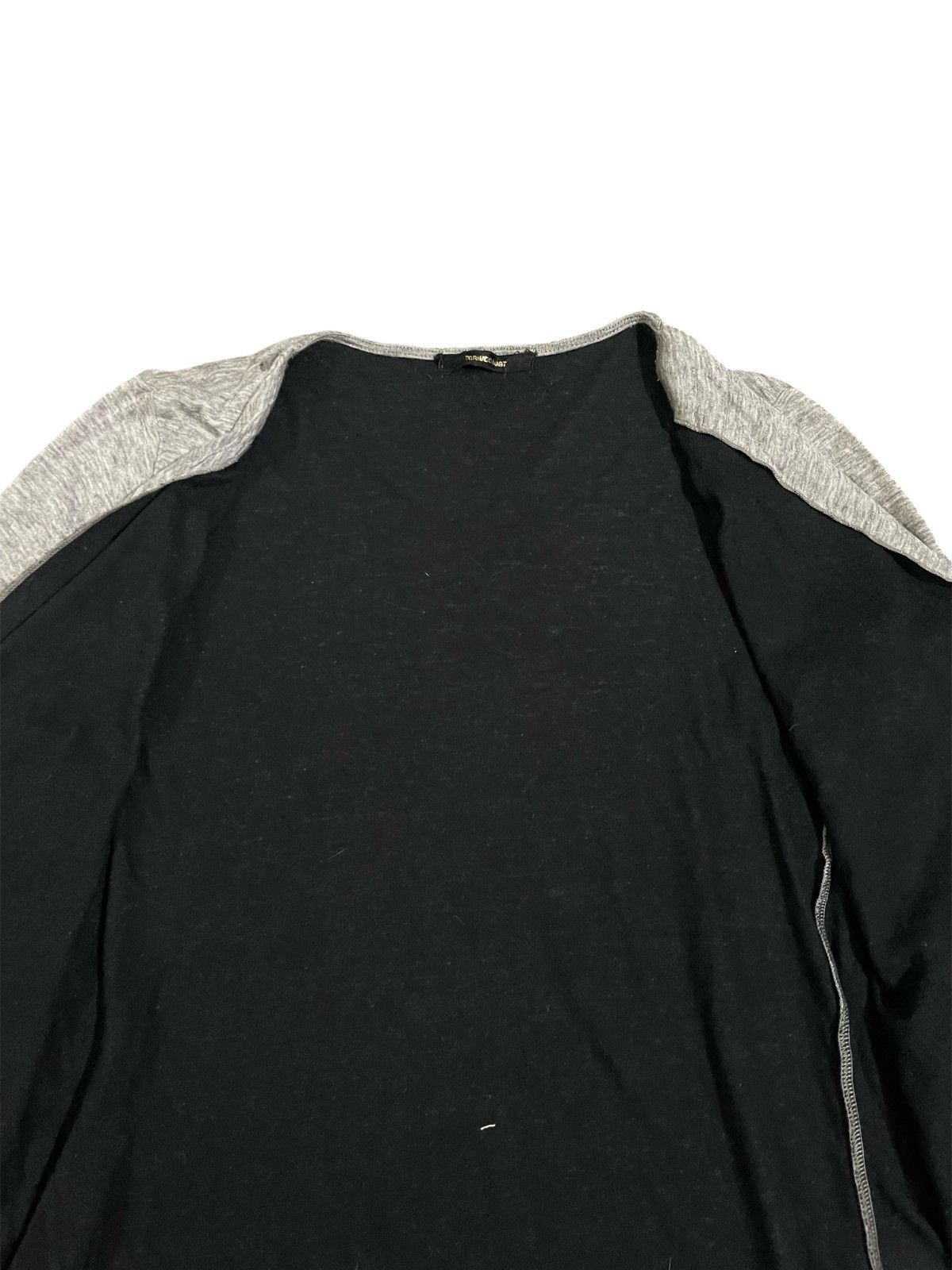 Tornado Mart Tornado Mart Assymetrical Loose Vkei Cardigan Size US M / EU 48-50 / 2 - 7 Thumbnail