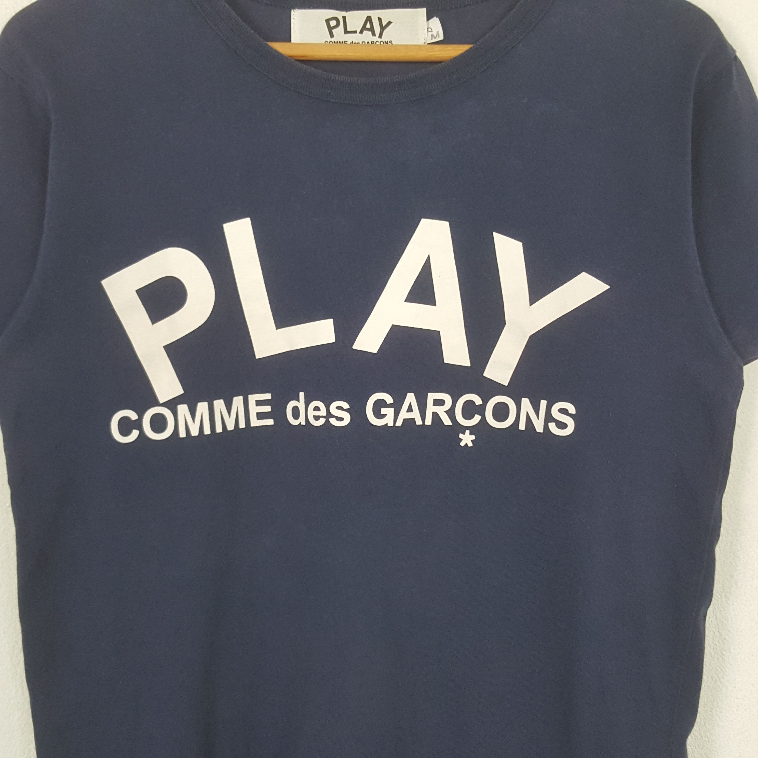 Comme des Garcons PLAY Vintage Play Comme des Garcons Designer Tshirt RR13 Size US M / EU 48-50 / 2 - 2 Thumbnail