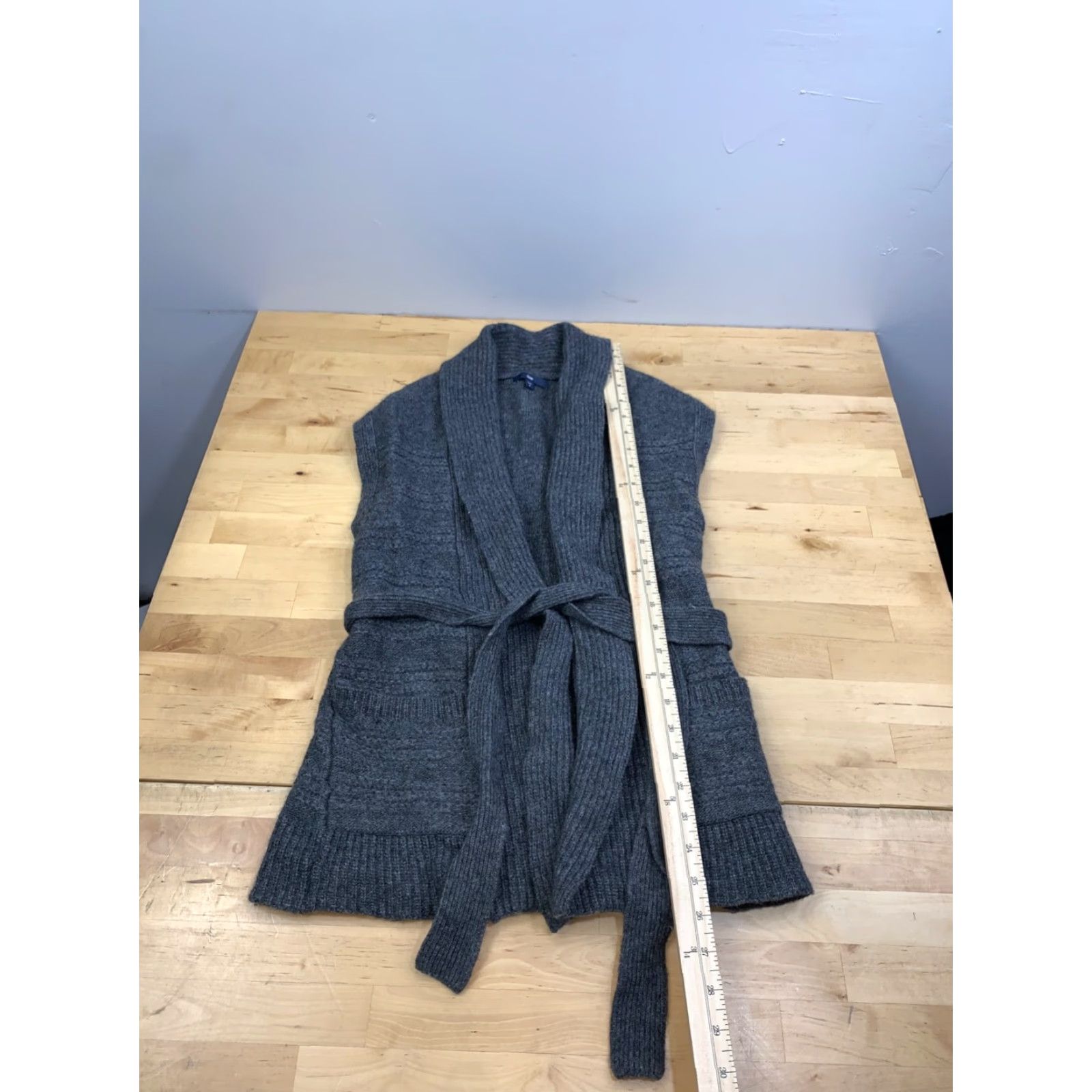 Gap GAP Open Front Sweater Cardigan Vest Womens S Gray Sleeveless 12337 Size S / US 4 / IT 40 - 5 Thumbnail