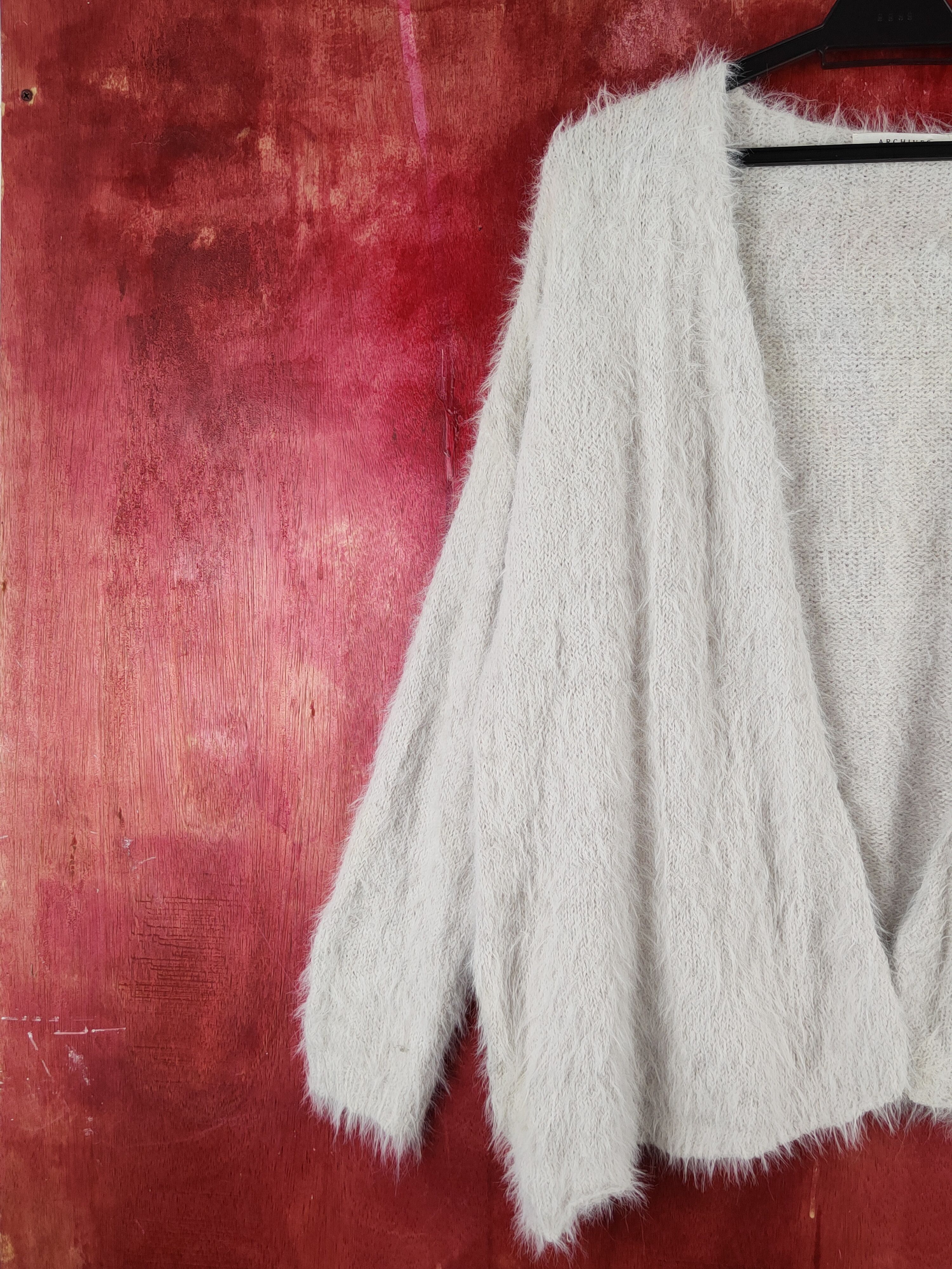 Japanese Brand × Vintage Archives Light Gray Fur Mohair Knitwear Cardigan Vintage Size M / US 6-8 / IT 42-44 - 3 Thumbnail