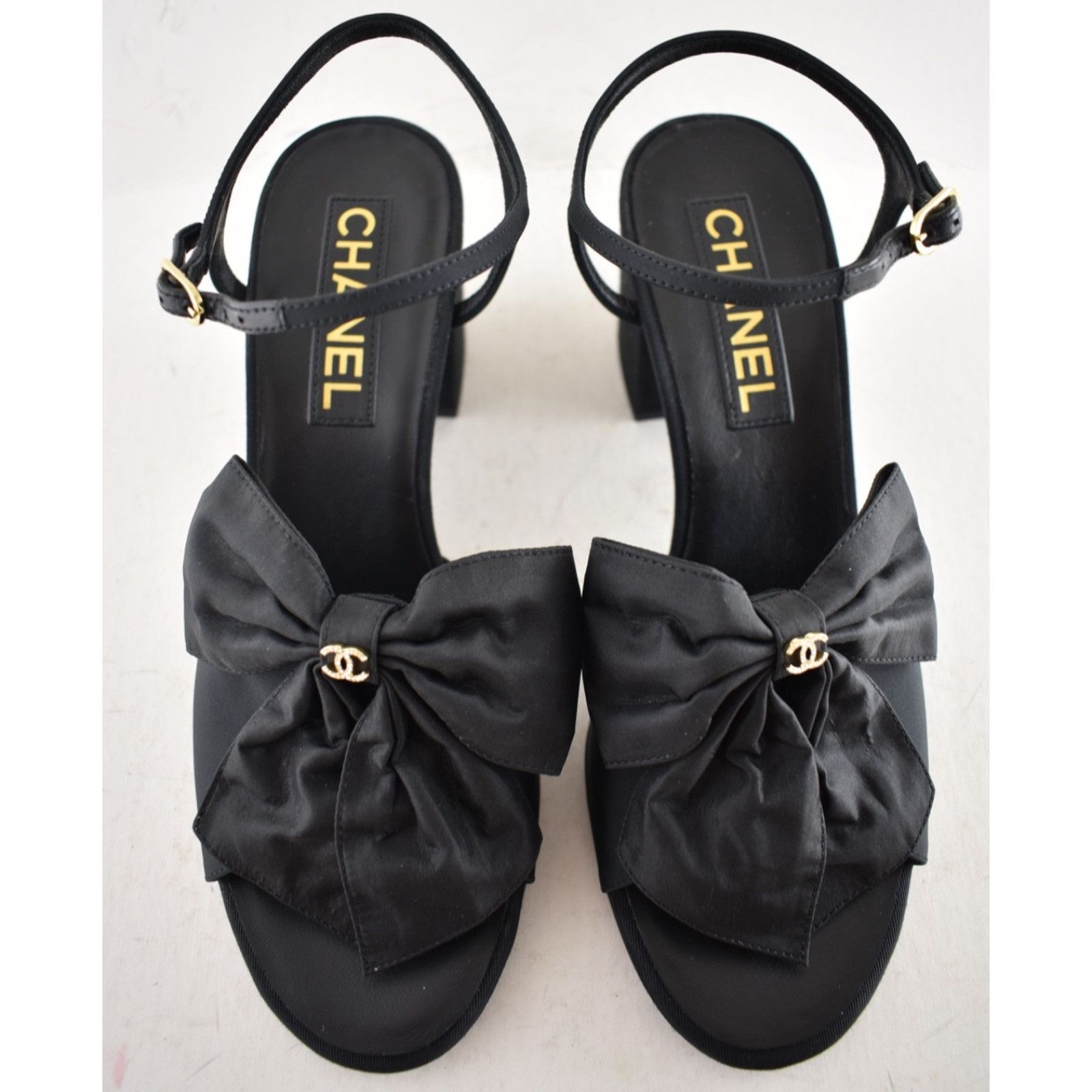 Chanel Chanel 24A Silk Bow Crystal CC Logo Ankle Strap Block Heel Size US 12 / IT 42 - 13 Thumbnail