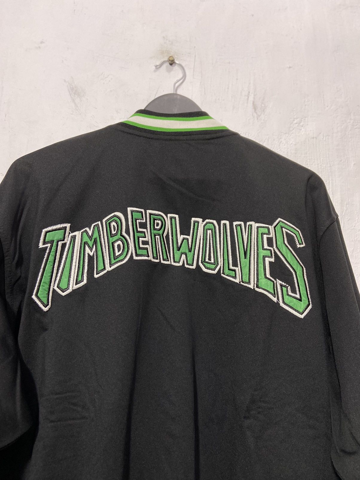 NBA USG NBA Minnesota Timberwolves Track Jacket Size US L / EU 52-54 / 3 - 11 Thumbnail