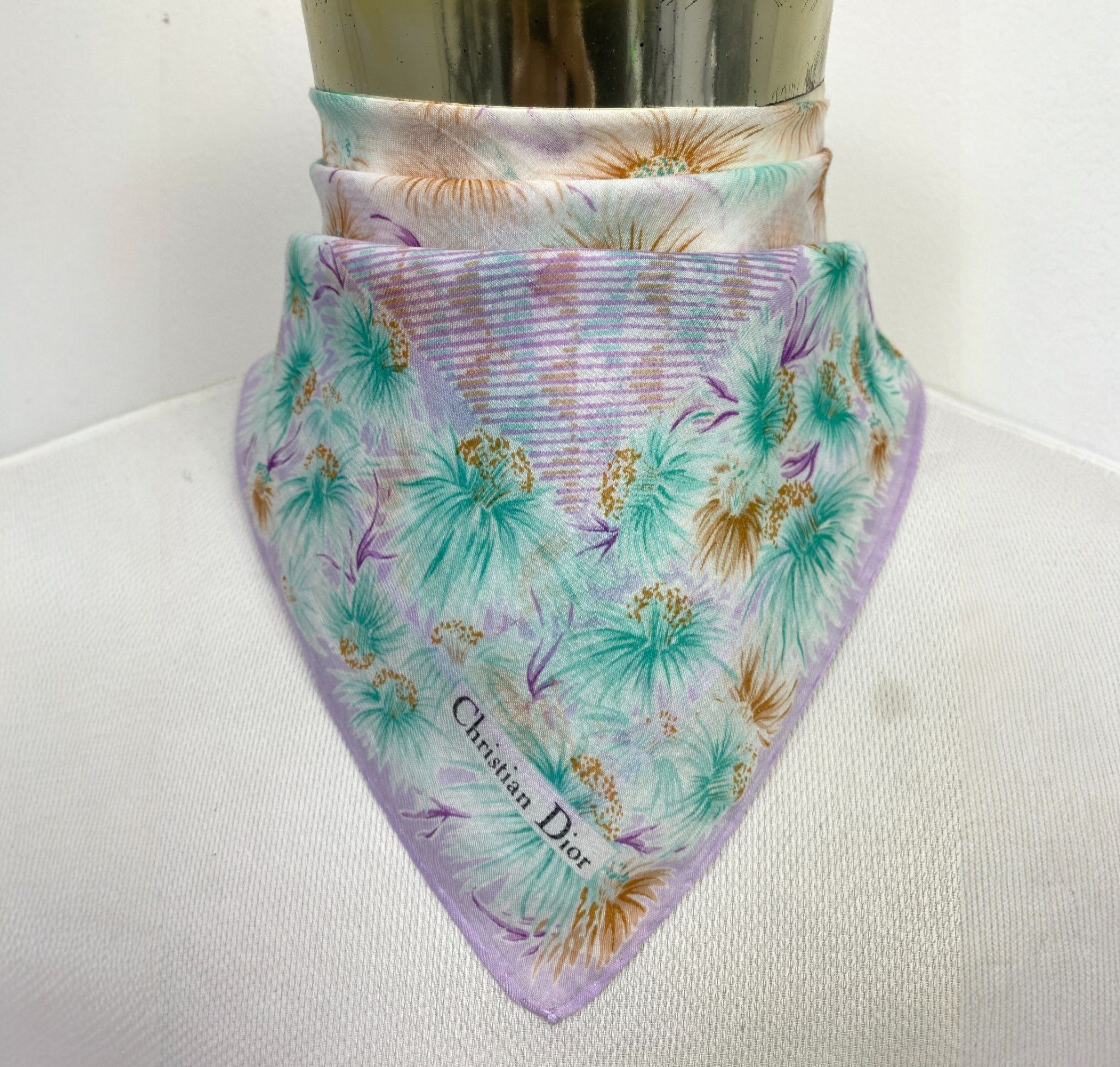 Christian Dior Monsieur Vintage Christian Dior Handkerchief / Neckerchief KT0235 Size ONE SIZE - 1 Thumbnail