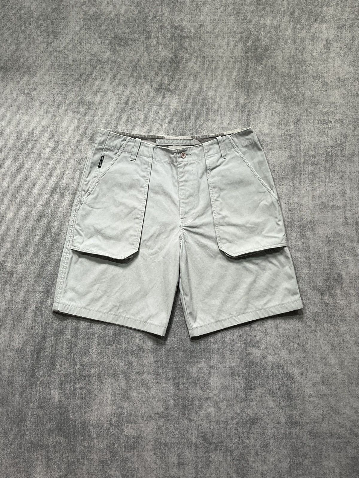 Armani Exchange × Vintage Armani Exchange Vintage ripstop shorts light grey Size US 32 / EU 48 - 1 Thumbnail
