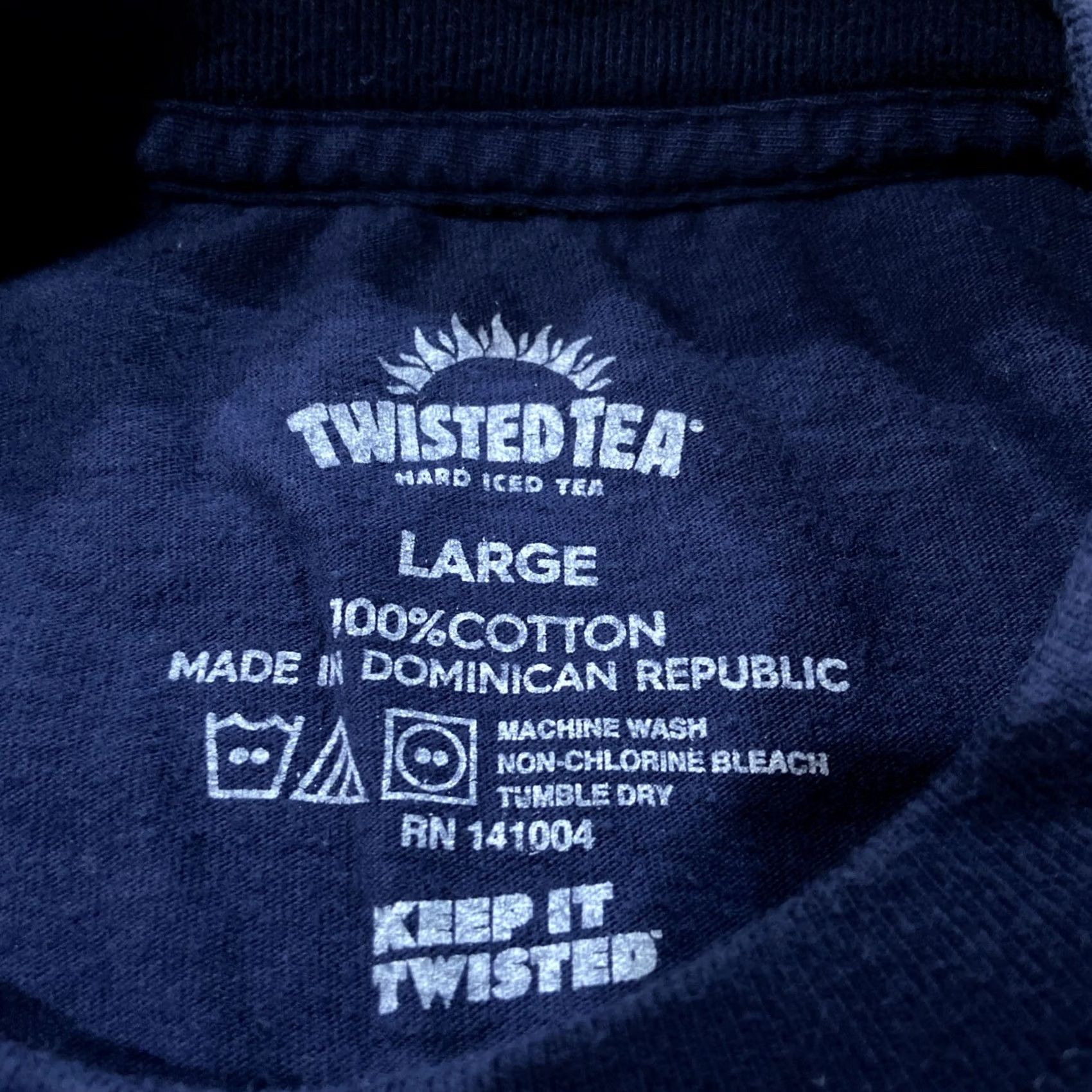 Gildan UNISEX L Blue Shirt Long Sleeve hoodie Gildan Logo Twisted Tea All Seasons Winter Summer Spring Fall Mens Womens Boys Girls Size US L / EU 52-54 / 3 - 3 Thumbnail