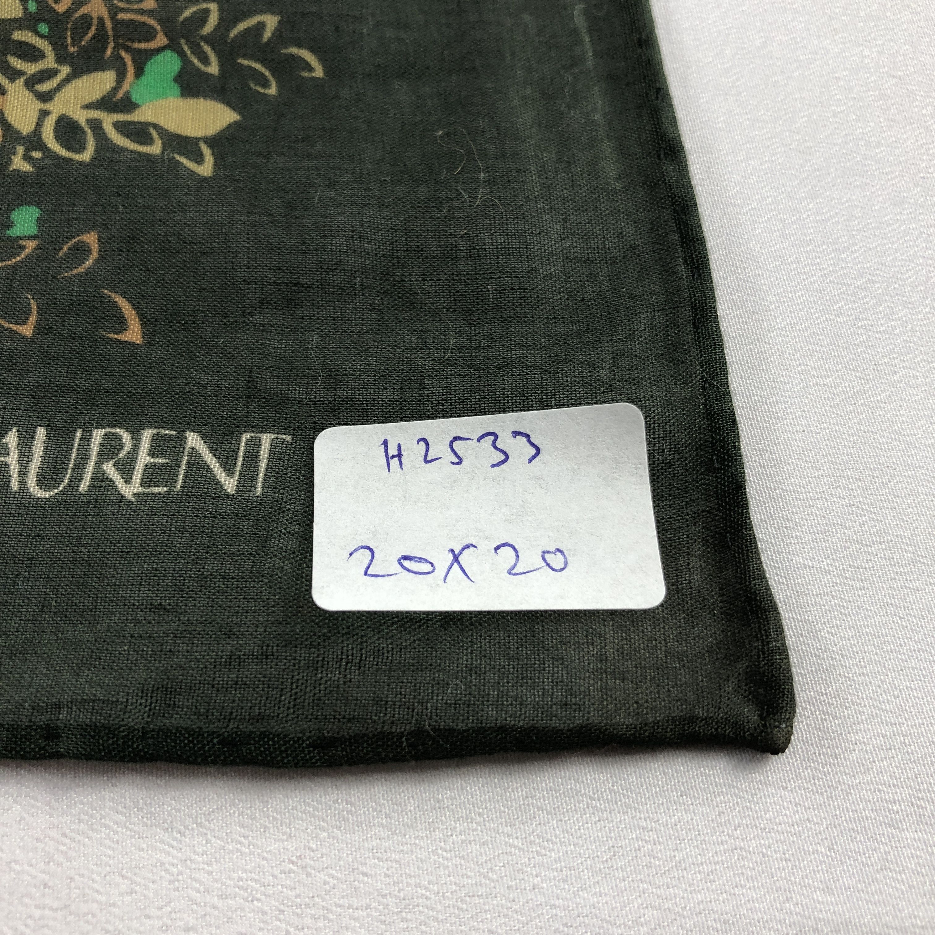 Yves Saint Laurent YSL Handkerchief Neckerchief Bandana H2533 Size ONE SIZE - 5 Thumbnail