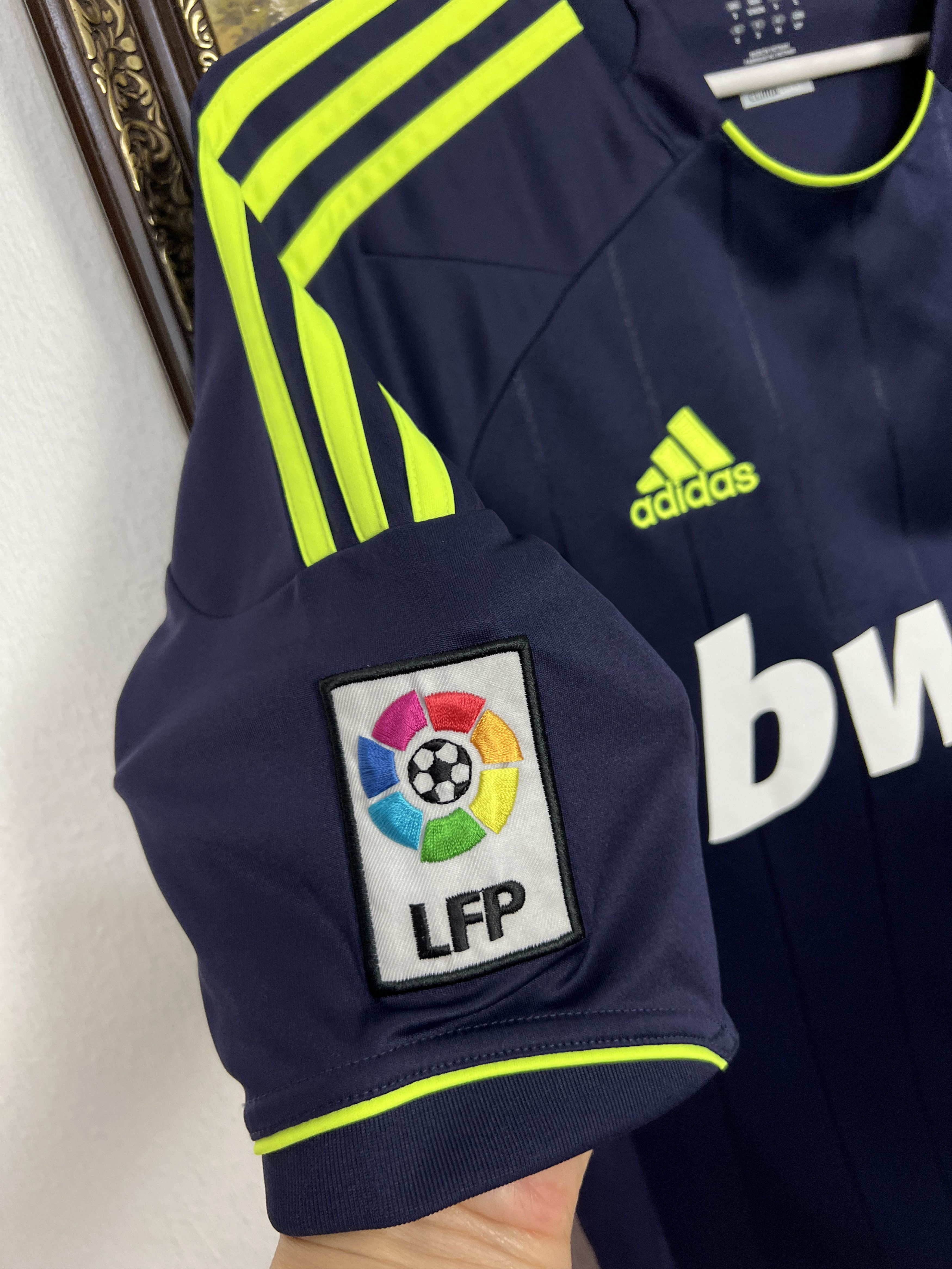 Adidas Real Madrid Away football shirt 2012 Soccer Jersey Trikot Size US S / EU 44-46 / 1 - 5 Thumbnail