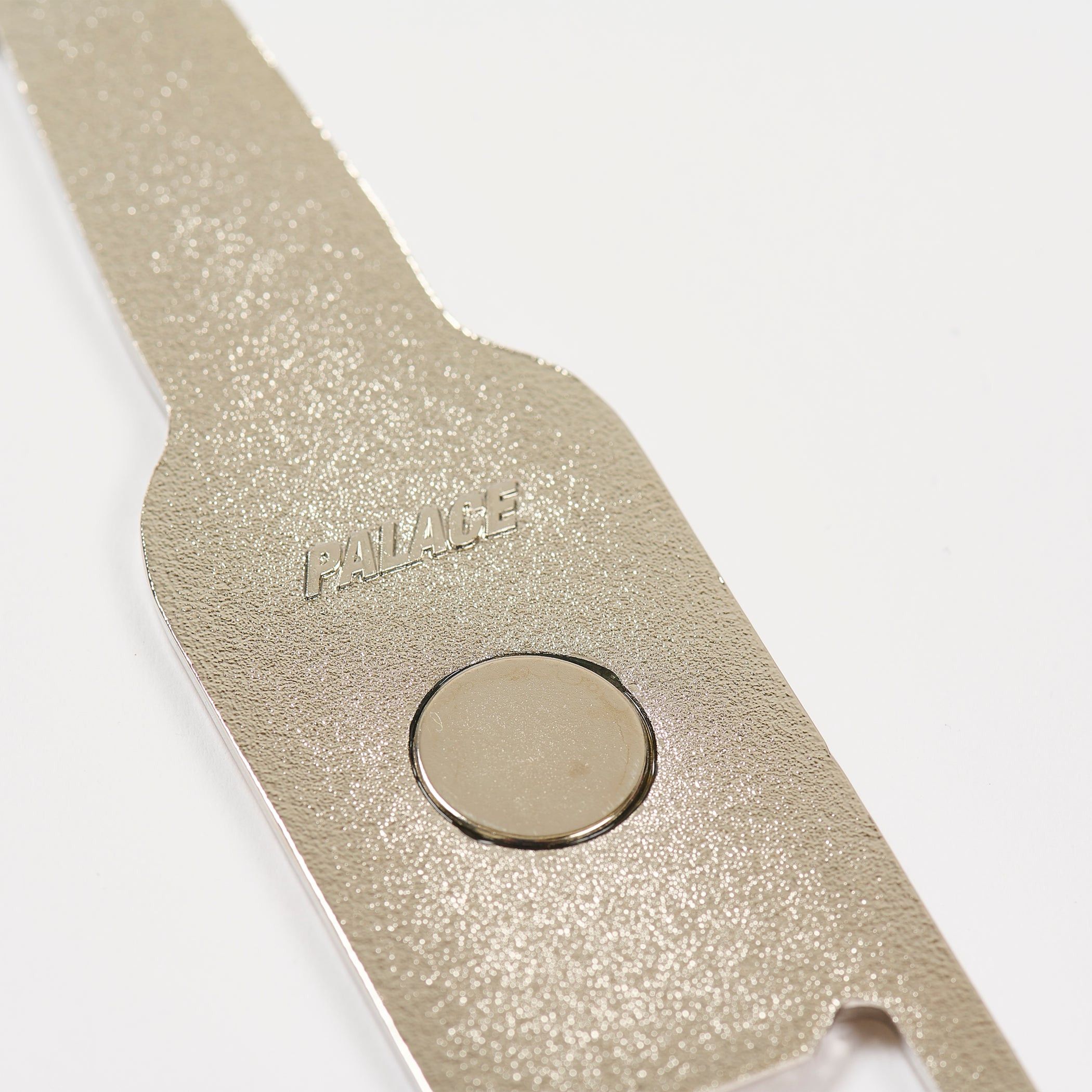 Palace Palace BOTTLE OPENER MAGNET in BLUE / SILVER (SS25) Size ONE SIZE - 5 Thumbnail