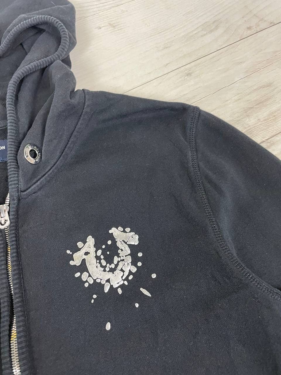 True Religion Vintage True Religion Big Logo Hoodie Zip Up Japan Size US M / EU 48-50 / 2 - 7 Thumbnail