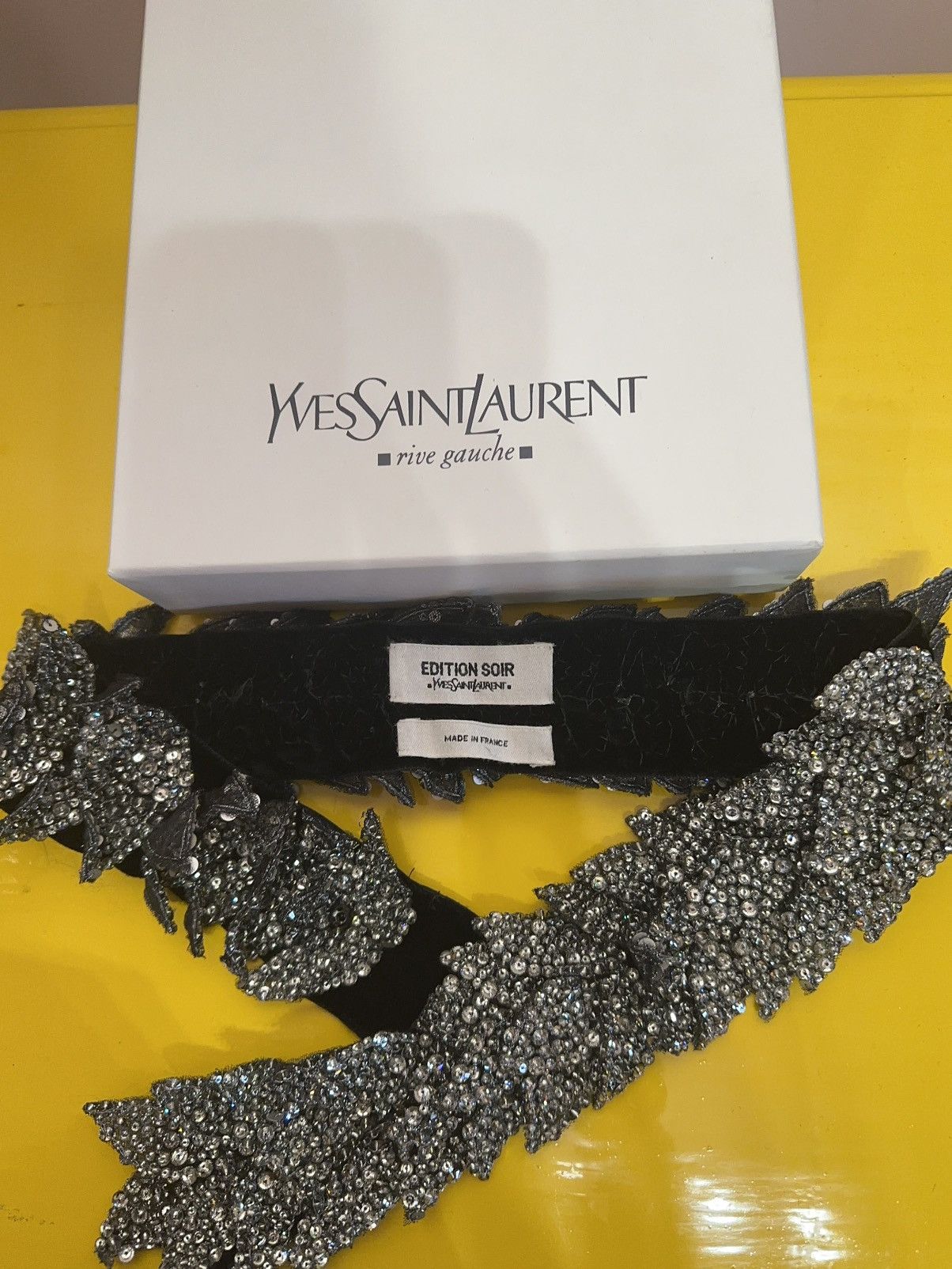 Yves Saint Laurent Yves Saint Laurent “Edition Soir” 2008-2009 Size ONE SIZE - 7 Thumbnail