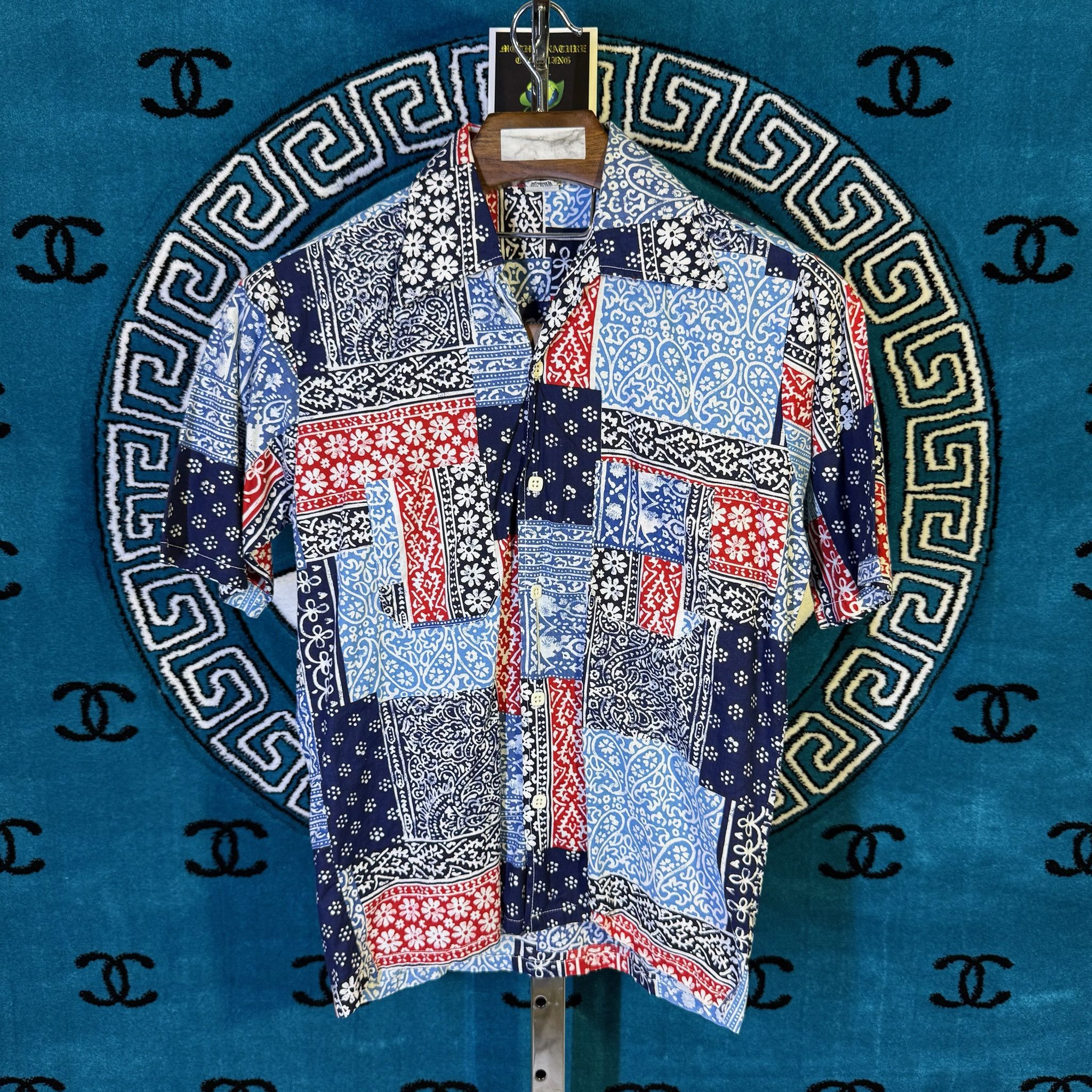 Other THE GEOMETRIC FLOWER & BANDANA MANDALA PAISLEY SHIRT Size US M / EU 48-50 / 2 - 1 Preview