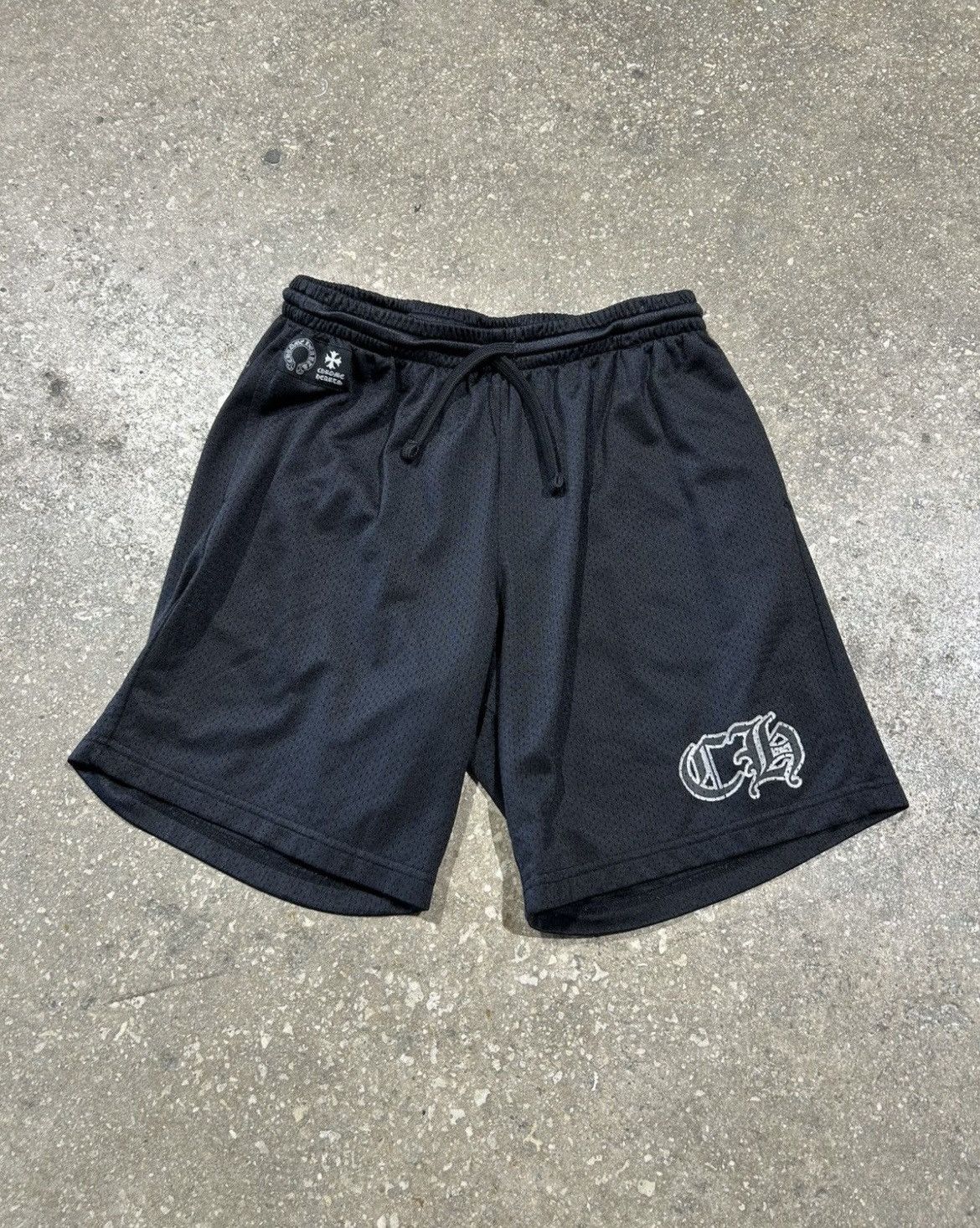 Chrome Hearts Chrome Hearts Black Basketball Shorts Size US 33 - 1 Thumbnail