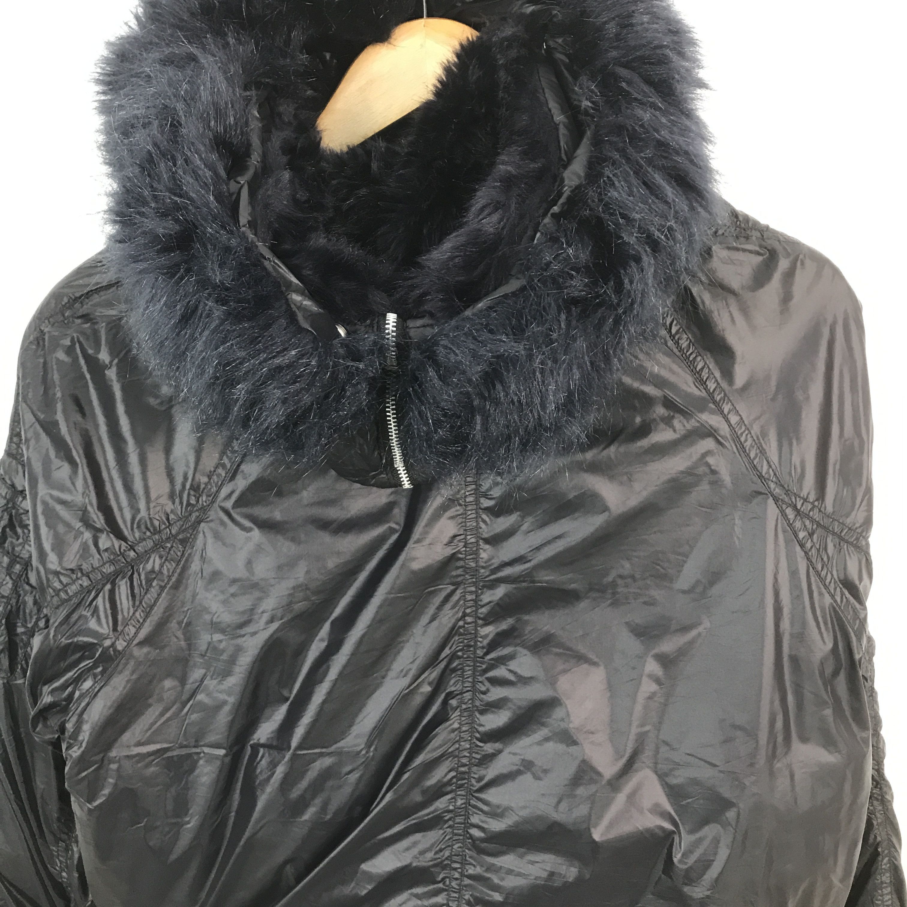 Japanese Brand alicia pageboy Japan design puffer fur hoodies jacket Size US L / EU 52-54 / 3 - 4 Thumbnail