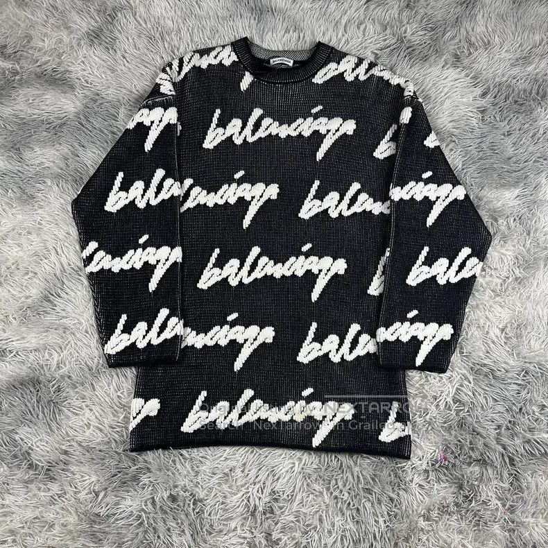 Balenciaga Balenciaga Fully Printed Black Sweater Size US S / EU 44-46 / 1 - 1 Thumbnail