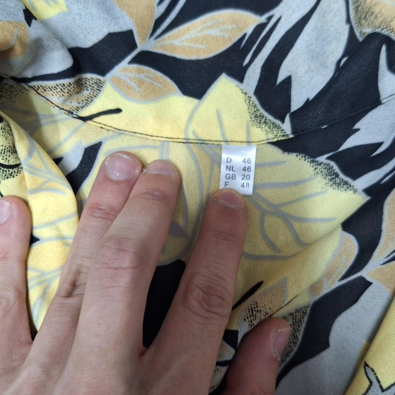Other Yellow and black Hawaiian shirt #hawaiianshirt Size US L / EU 52-54 / 3 - 3 Thumbnail