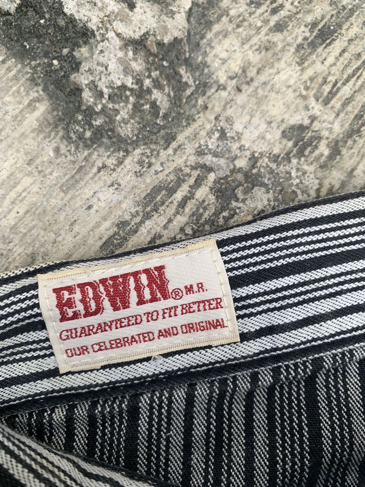 Edwin × Le Grande Bleu (L.G.B.) × Vintage Rare 🔥 Vintage 90s classic look edwin hickory flare jeans Size 27" / US 4 / IT 40 - 18 Thumbnail