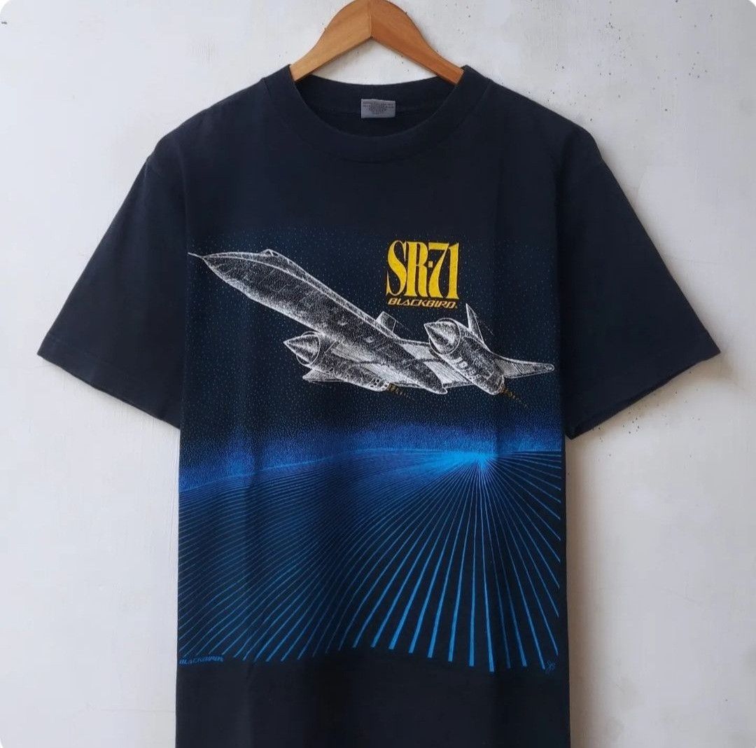 Vintage Vtg 90s SR-71 BLACKBIRD TSHIRT Size US M / EU 48-50 / 2 - 3 Thumbnail