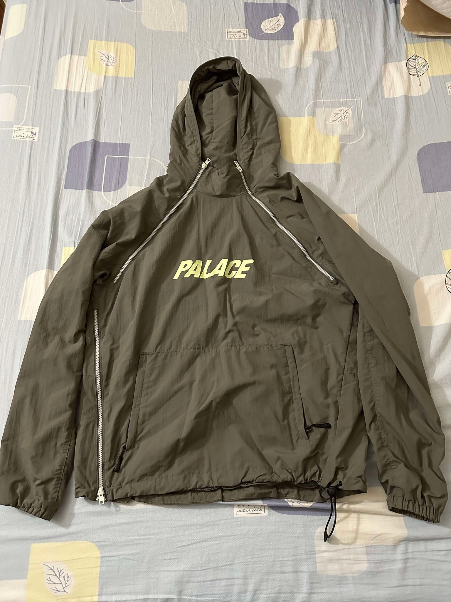 Palace PALCE G-LOW SHELL TOP OLIVE GITD Size US M / EU 48-50 / 2 - 1 Thumbnail