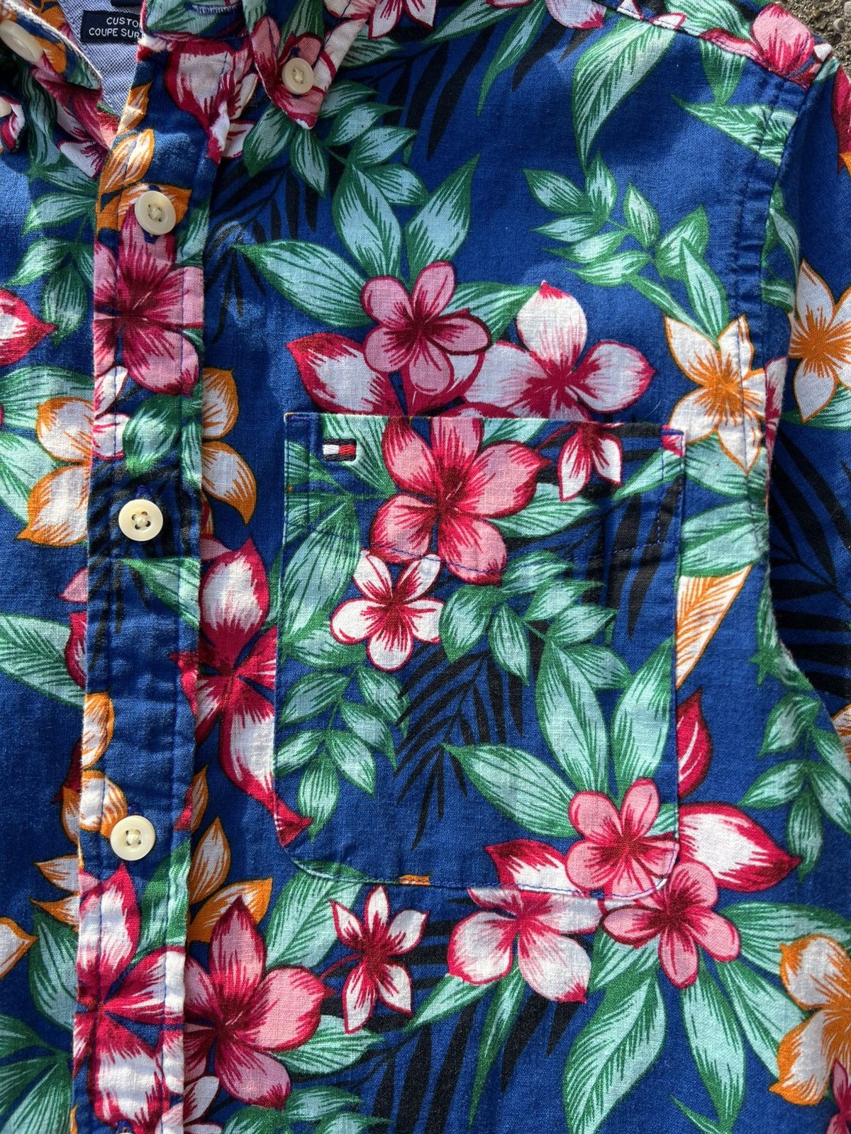 Tommy Hilfiger × Vintage Vintage Tommy Hilfiger Hawaiian S/S Button Down Shirt size S Size US S / EU 44-46 / 1 - 2 Thumbnail