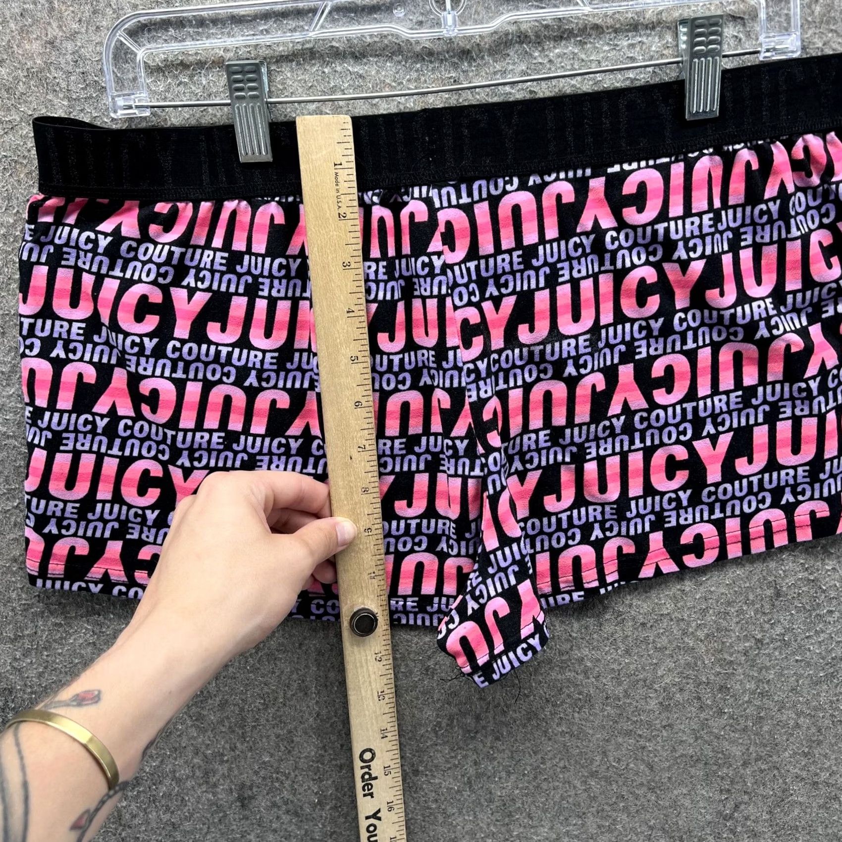 Juicy Couture Juicy Couture Sleep Shorts Womens Large Black Logo Graphic Print Lounge/Stretch Size 36" / US 14 / IT 50 - 4 Thumbnail