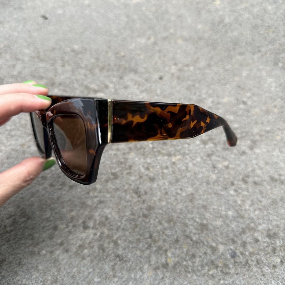 Other Y2K Unisex Sunglasses Retro Fashion Shades QB5673-01 Size ONE SIZE - 2 Thumbnail