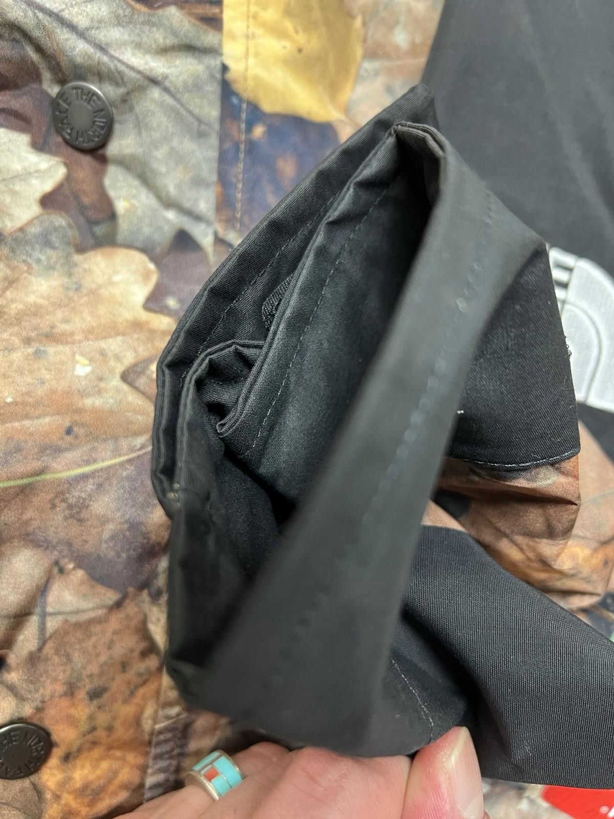 Other FW16 Supreme The North Face Mountain Light Jacket L Size US L / EU 52-54 / 3 - 9 Thumbnail