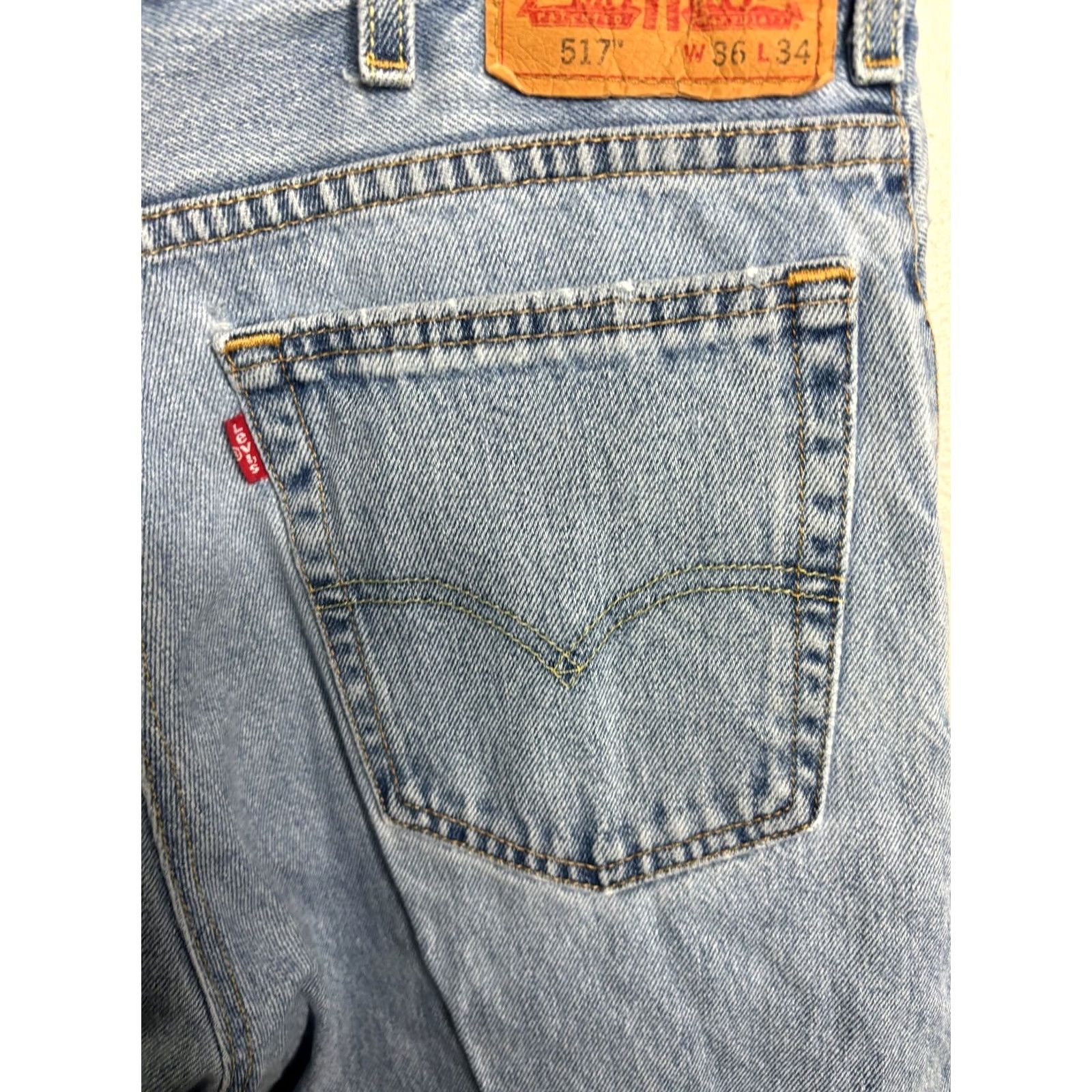 Levi's Levi's 517 Jeans Denim Bootcut Light Wash Blue Regular 33 Men's Size US 33 - 2 Thumbnail