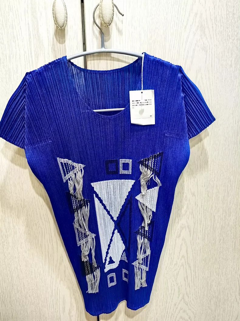 Issey Miyake Issey Miyake Blue embroidered top Size L / US 10 / IT 46 - 1 Thumbnail