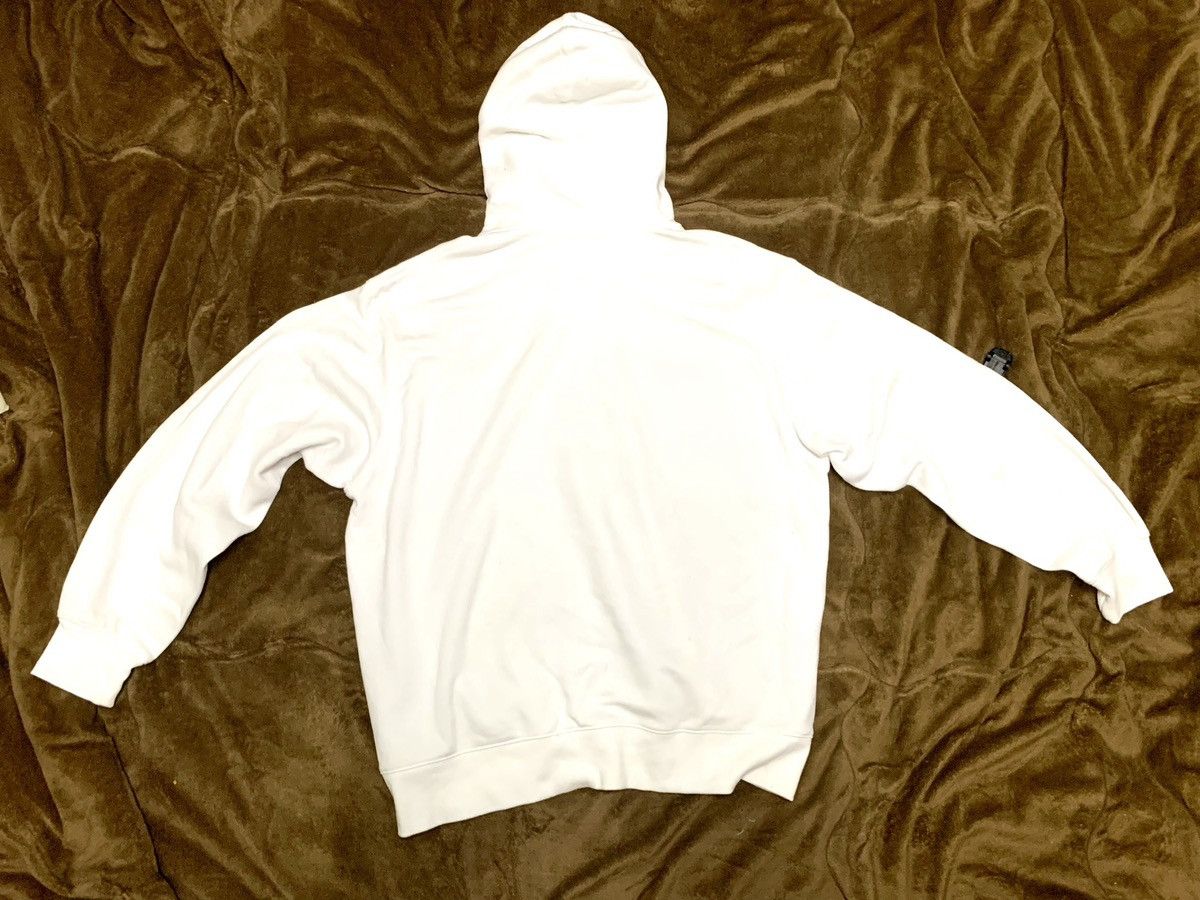 GU × Undercover Undercover x Uniqlo Gu Graphic Hoodie Size US XL / EU 56 / 4 - 3 Thumbnail