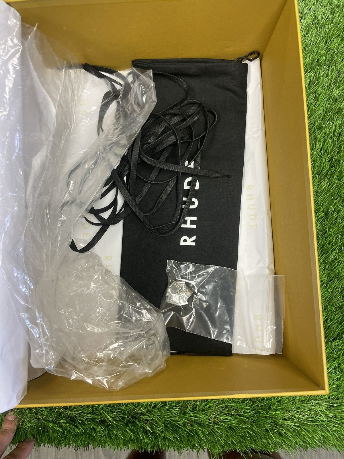 Rhude Rhude V1 Hi Size US 8 / EU 41 - 11 Thumbnail
