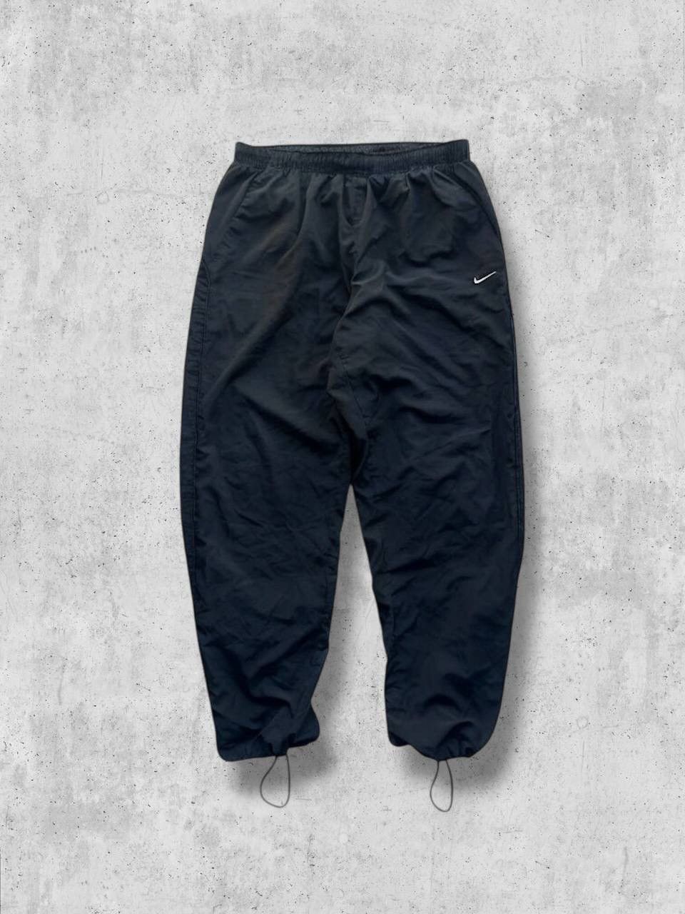 Nike Nike VINTAGE track pants swoosh logo baggy Size US 34 / EU 50 - 1 Thumbnail