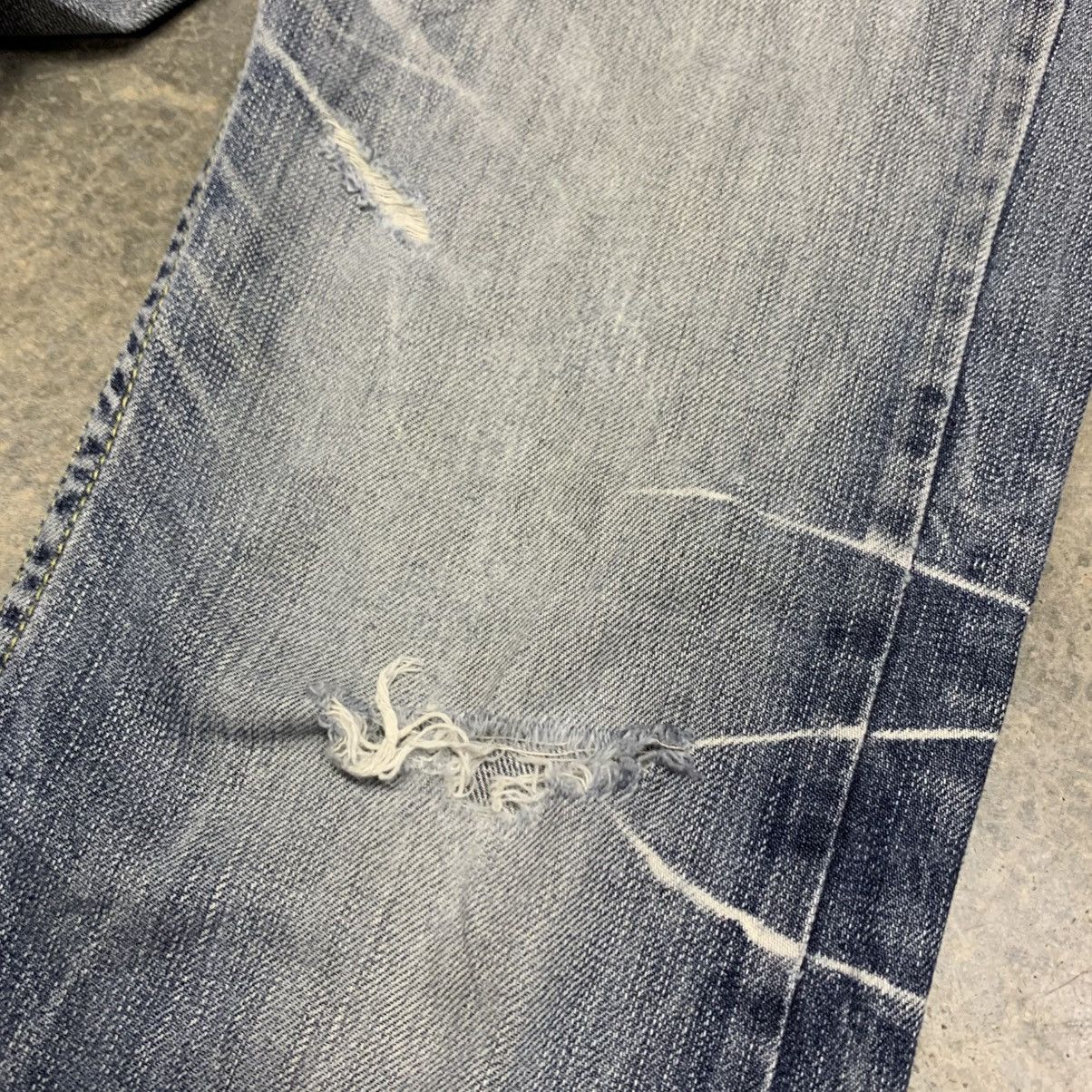 If Six Was Nine Red Pepper Red Label Clawmark Distressed Fade Studded Jean Size US 31 - 10 Thumbnail