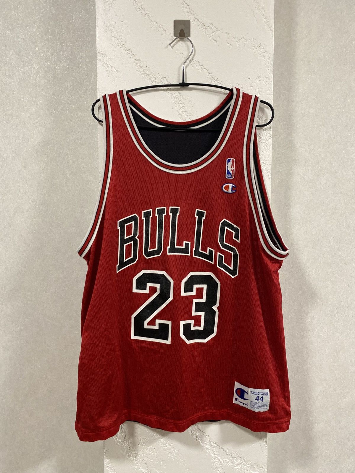 Champion Rare Champion Chicago Bulls Reversible NBA Jersey 44/M Size US M / EU 48-50 / 2 - 1 Thumbnail