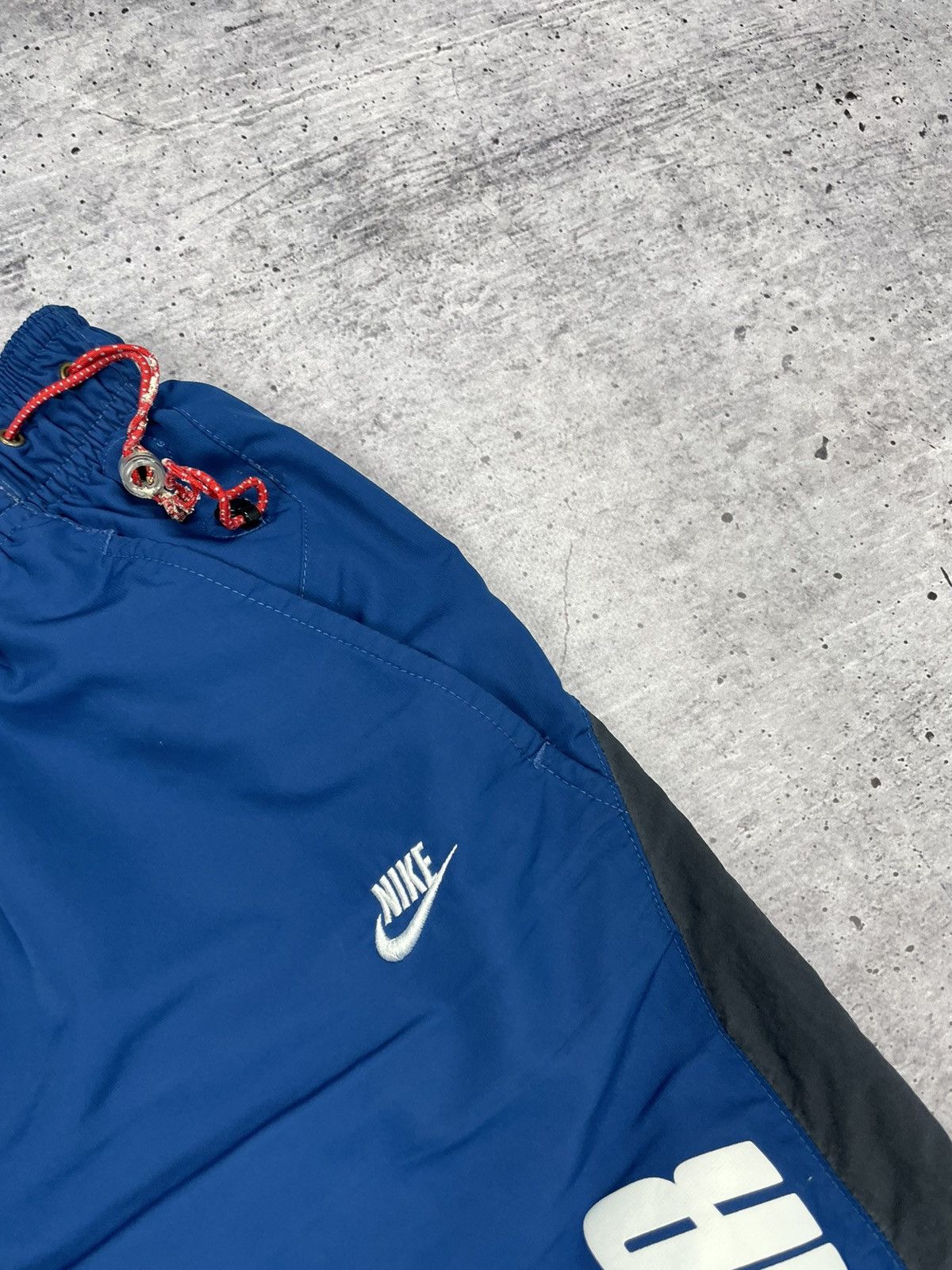 Nike Vintage Nike 90’s Y2K Style Big Logo Drill Blue Shorts Size US 30 / EU 46 - 9 Thumbnail