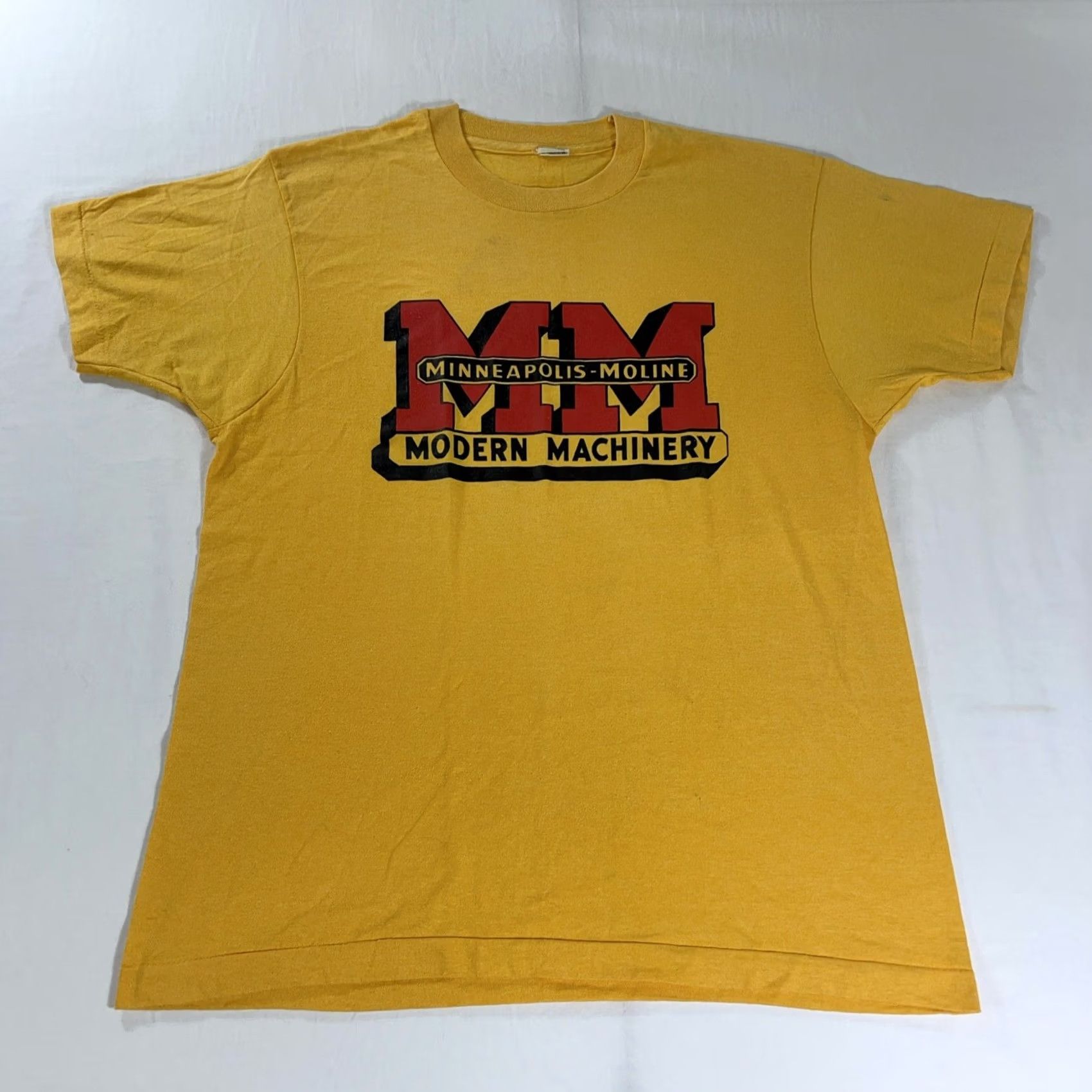 Vintage VINTAGE SCREEN STARS BEST T-Shirt Mens L Yellow Minneapolis Moline Tractor 80s 90s SINGLE STITCHING Graphic Print Crew Neck Short Sleeve Shirt Size US L / EU 52-54 / 3 - 2 Thumbnail