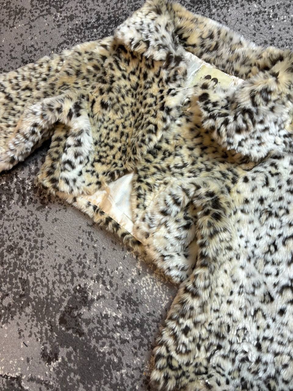 If Six Was Nine × Vintage Vintage Y2K Opium Fuzzy Fur Owens Style Leopard Skin Jacket Size US S / EU 44-46 / 1 - 1 Thumbnail